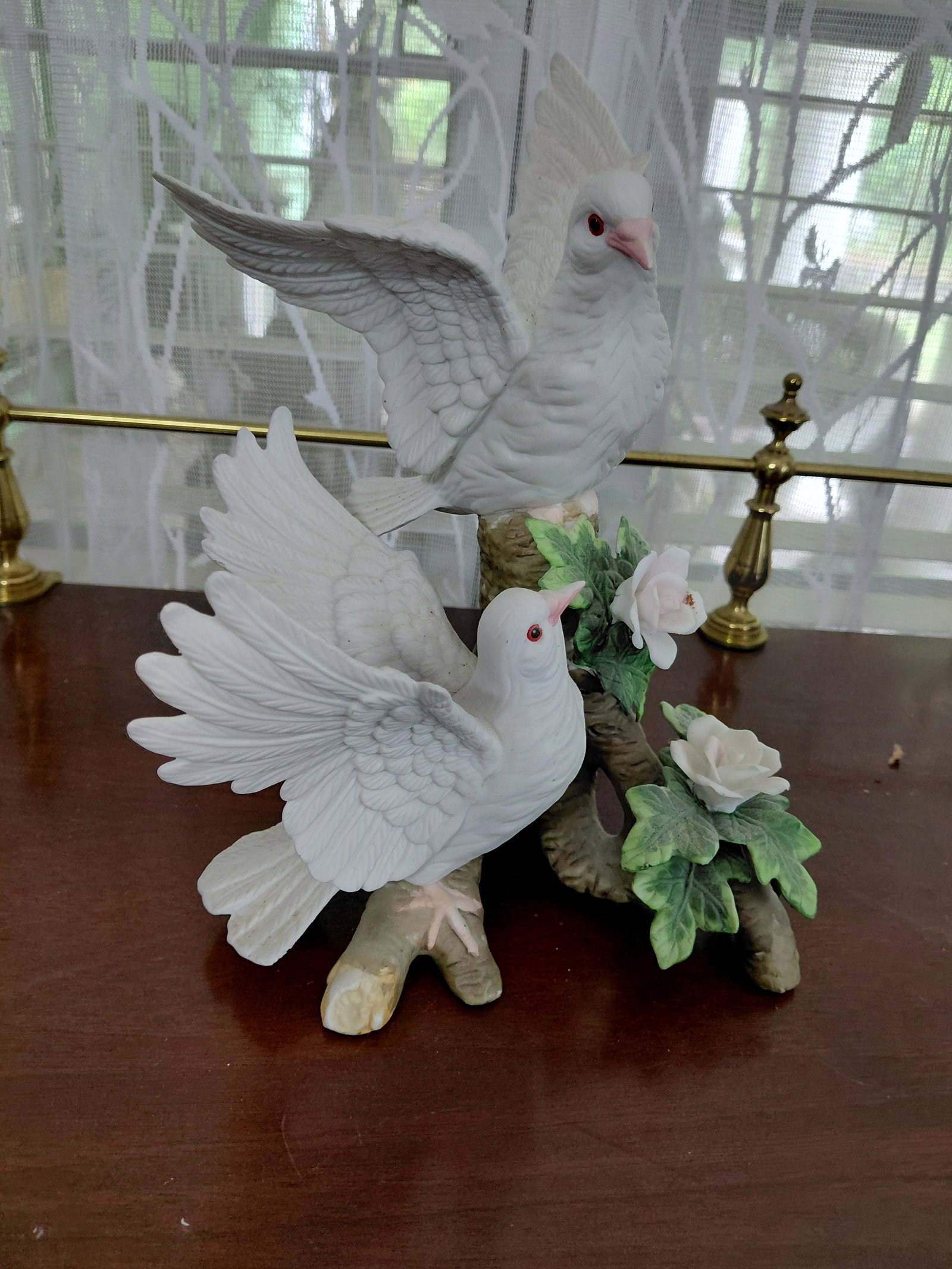 Porcelain Doves Figurine - 4