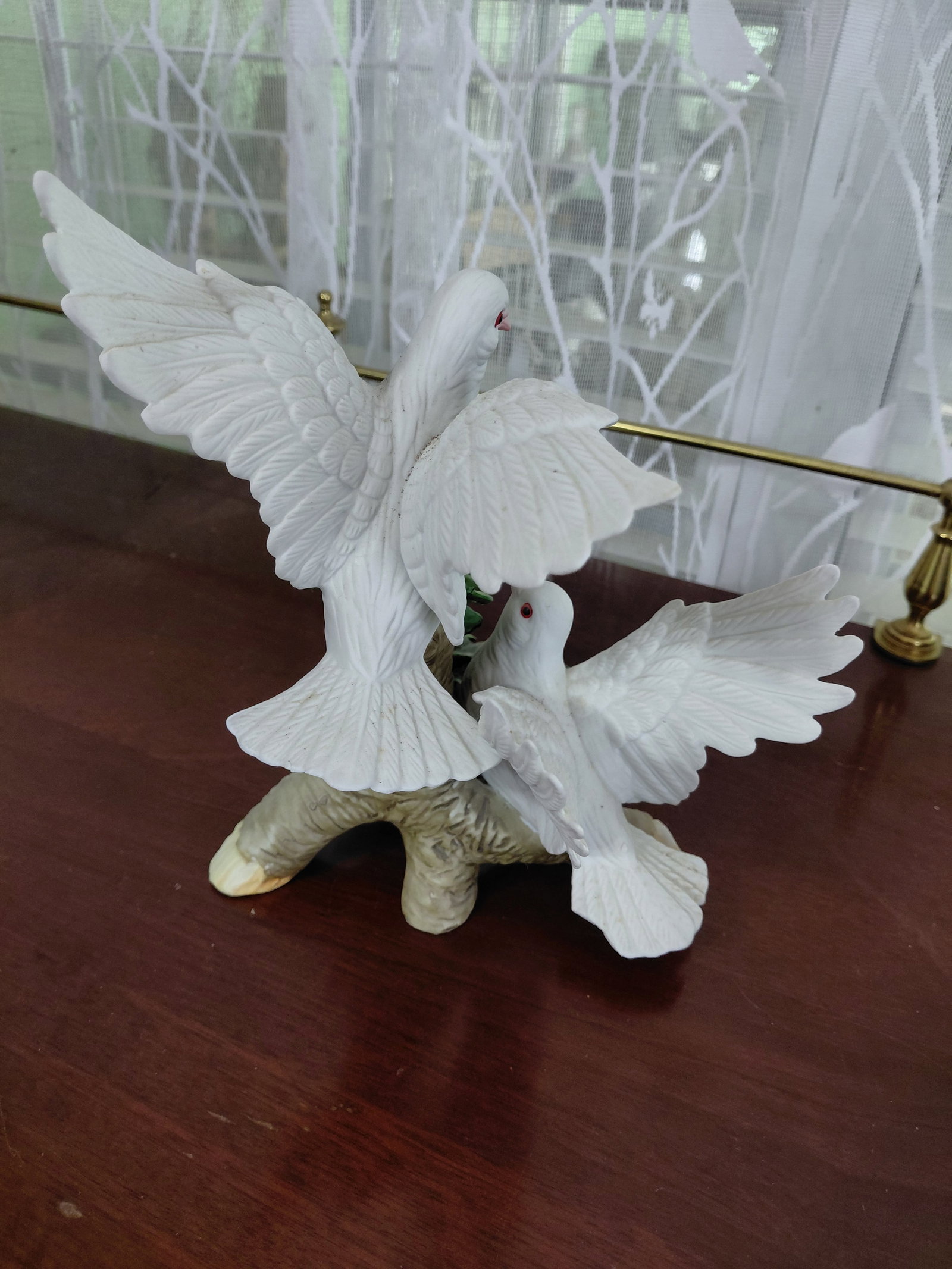 Porcelain Doves Figurine - 5