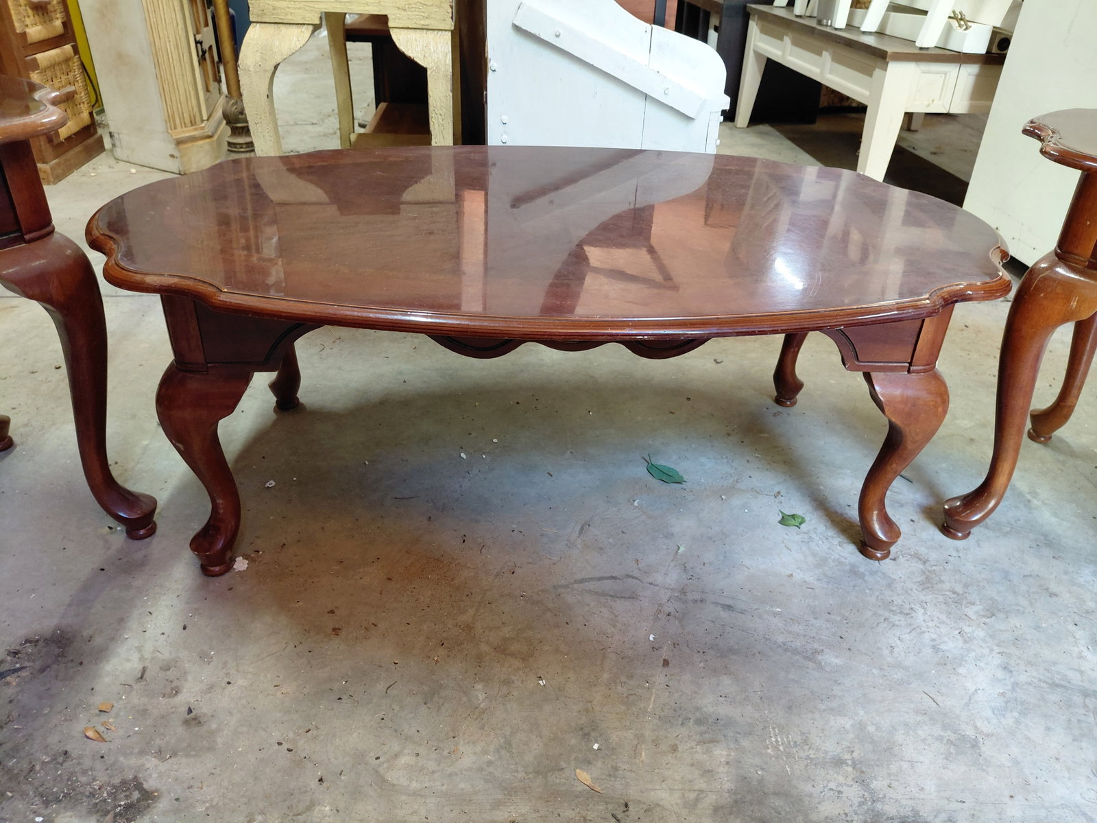 Mahogany Queen Anne Style Coffee & End Table Set/ some wear as seen - 4