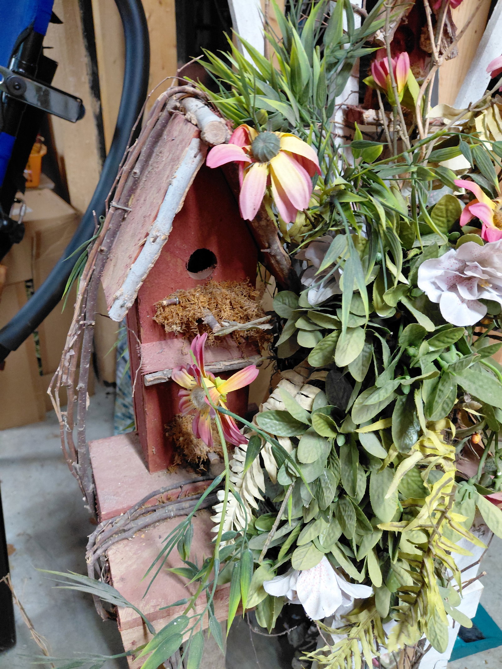 Tall Country Farmhouse Birdhouse Stand - 3