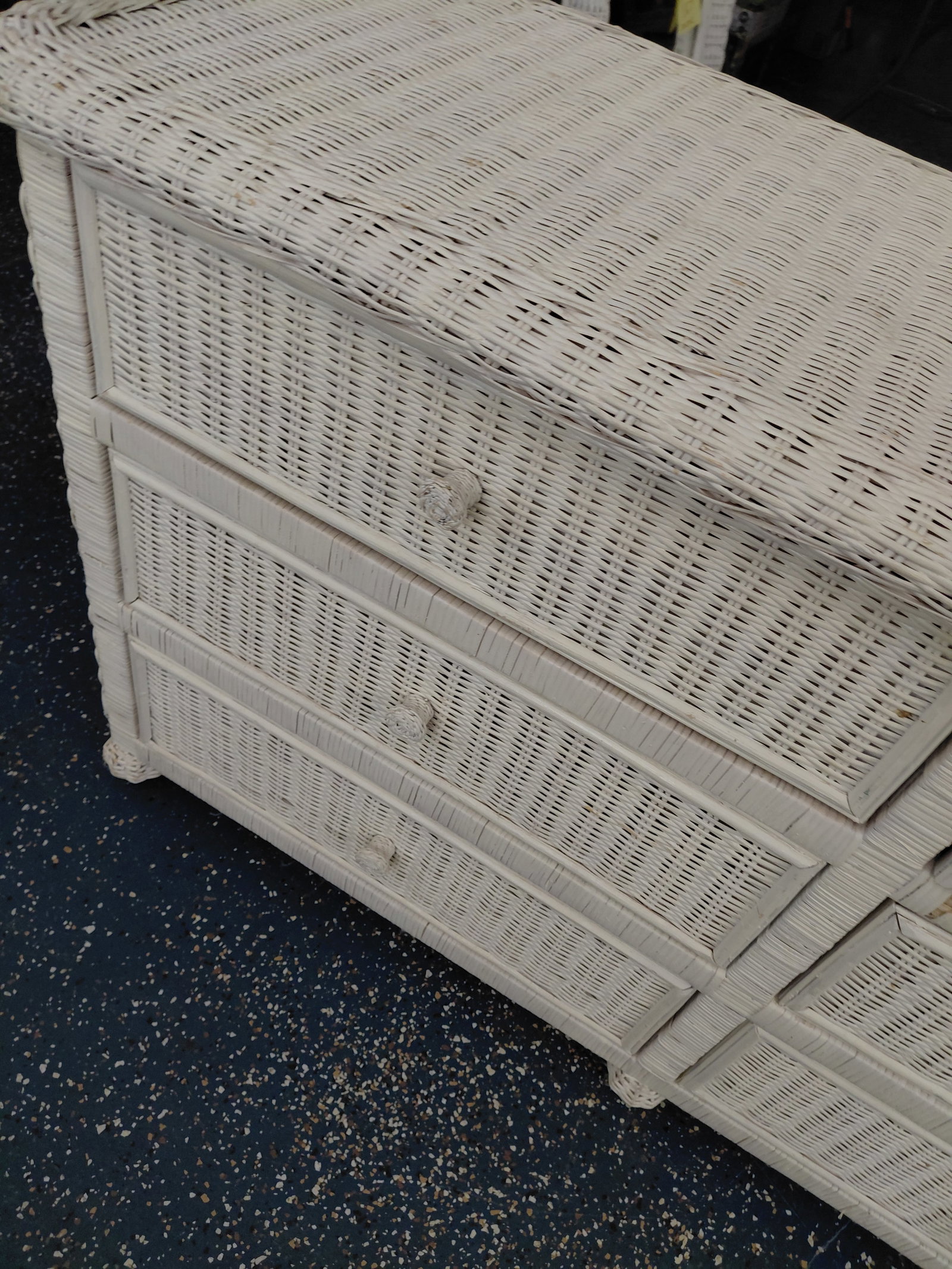 Vintage Wicker 6 Drawer Dresser - 6