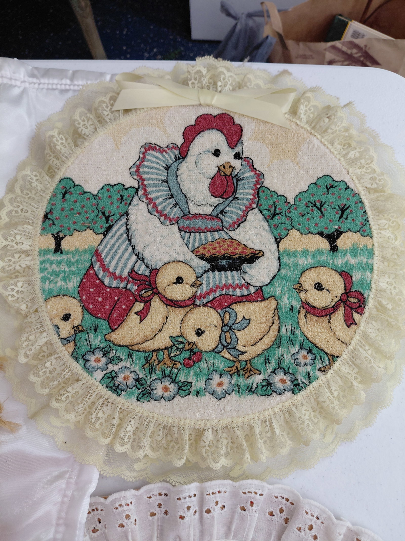 Misc Lot of Decorative Items - 4