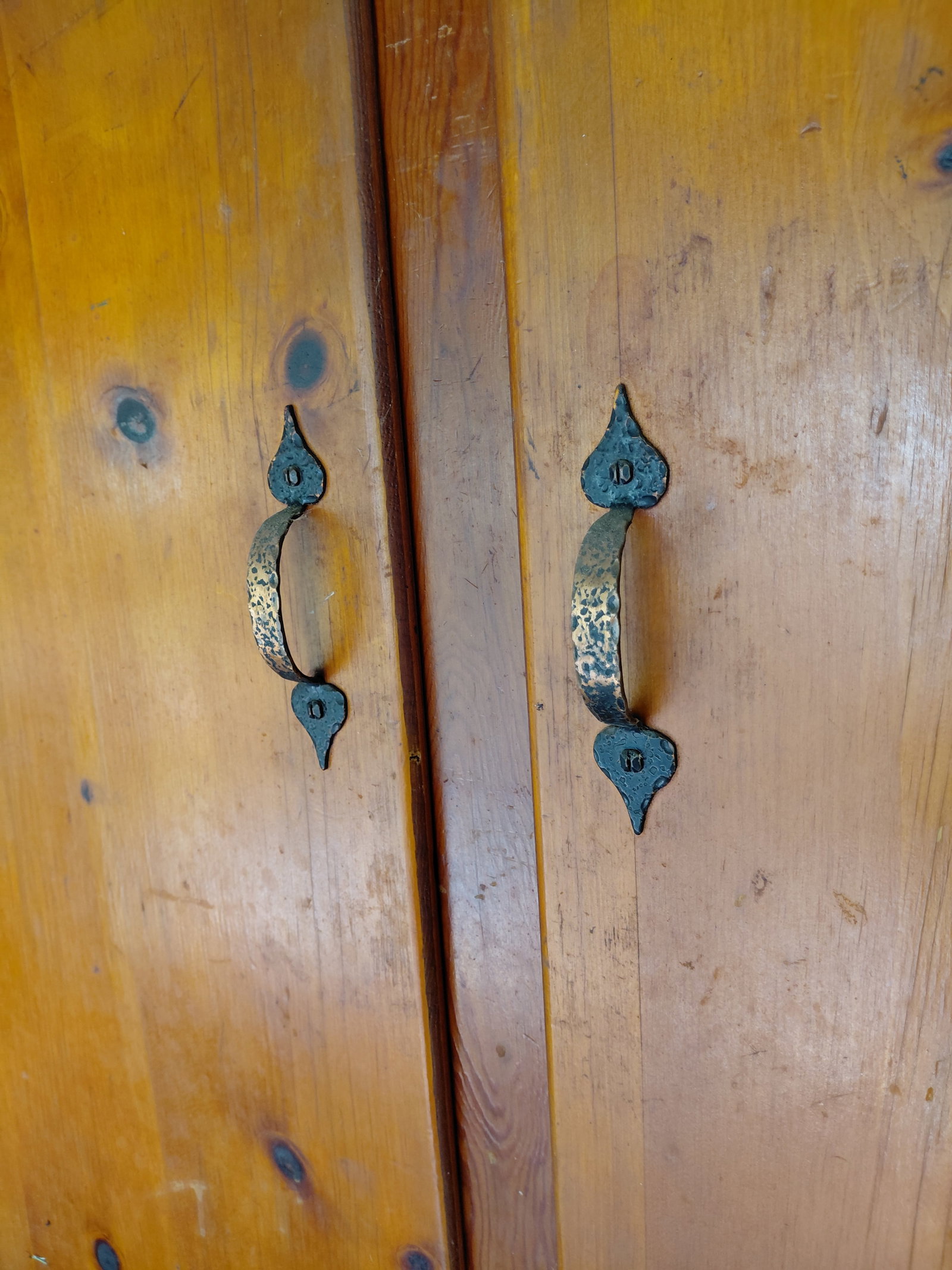 Vintage 2 Door Pine Cabinet / as seen - 4
