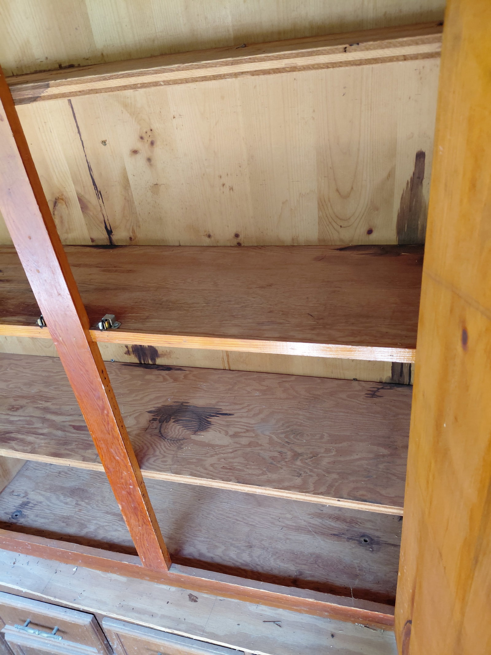 Vintage 2 Door Pine Cabinet / as seen - 5