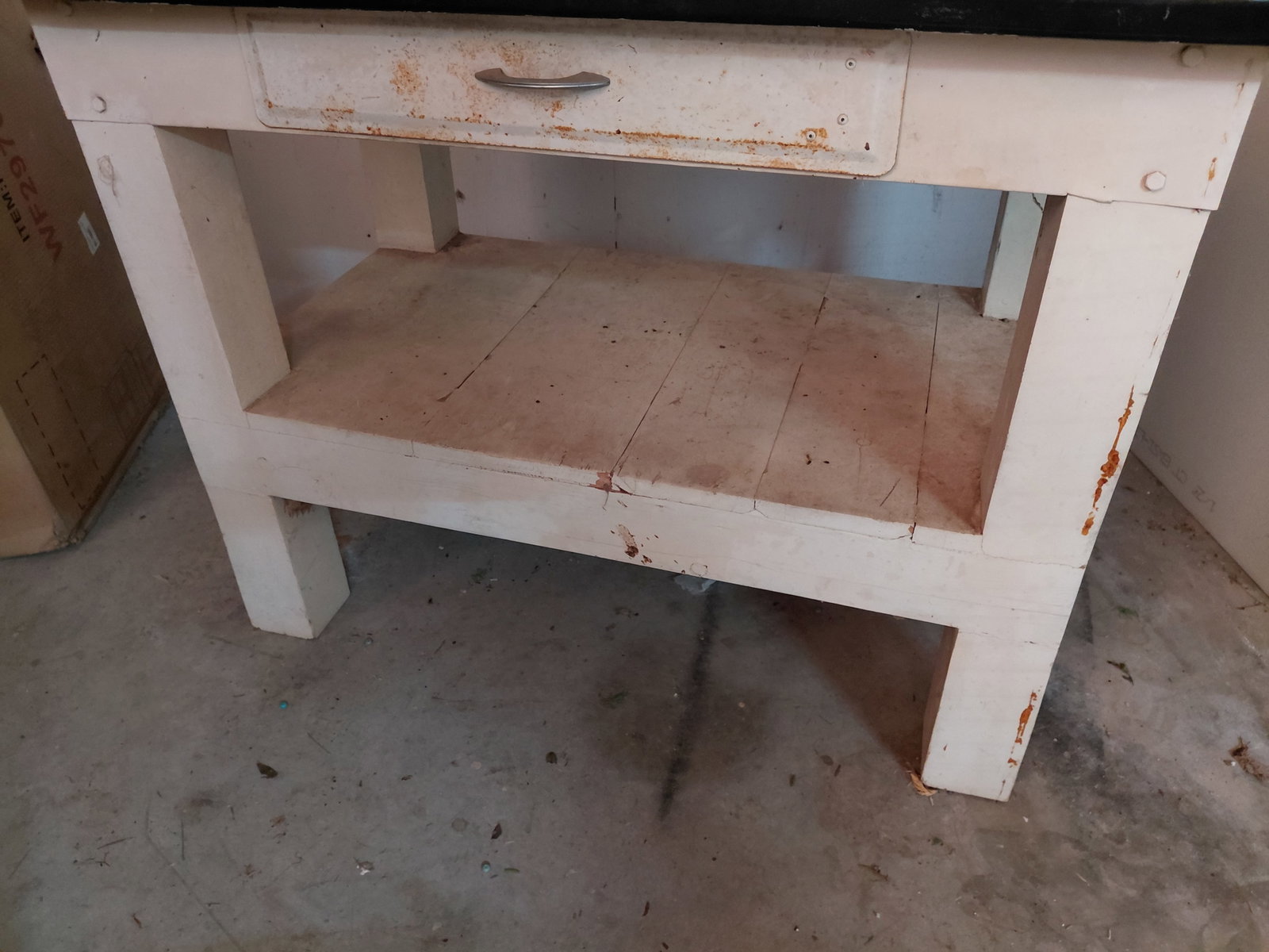 Beautiful Enamel Top Metal Kitchen Table / Some wear as seen - 7