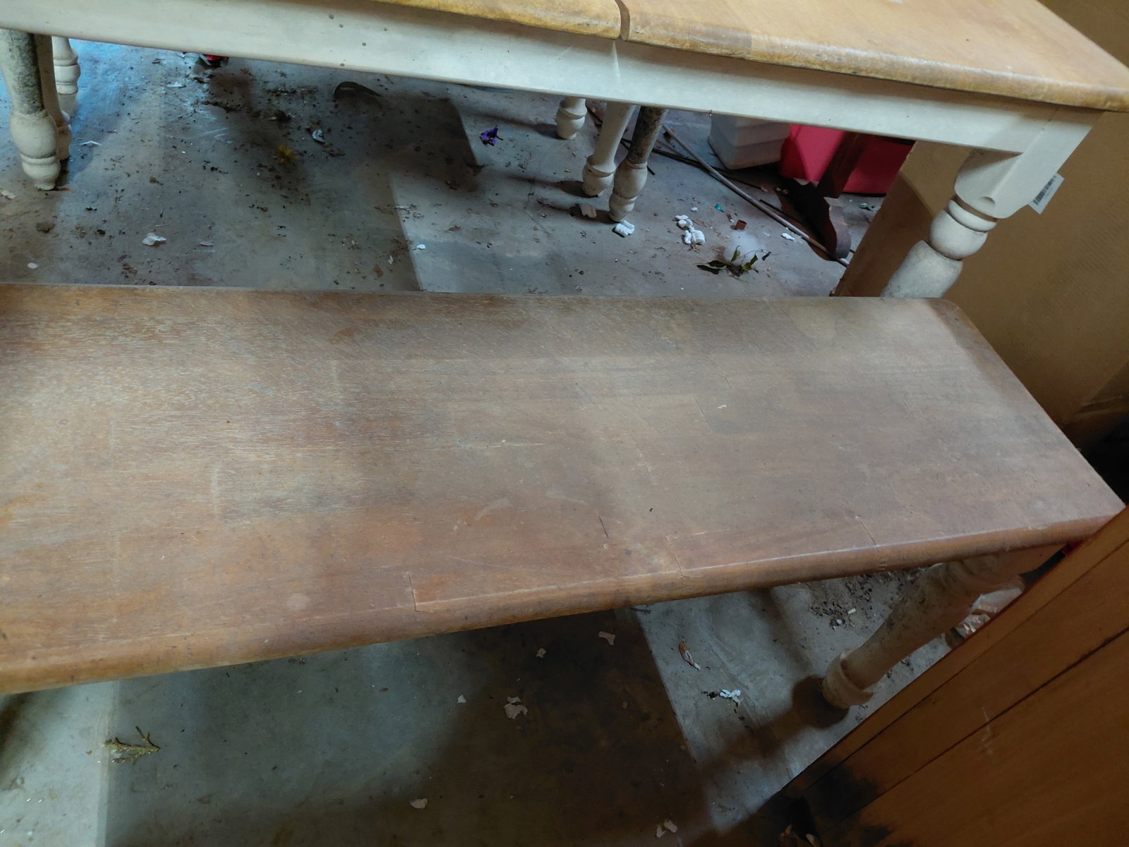 Country Farmhouse Table with 2 benches and 2 Chairs / No leaves / some wear as seen - 10