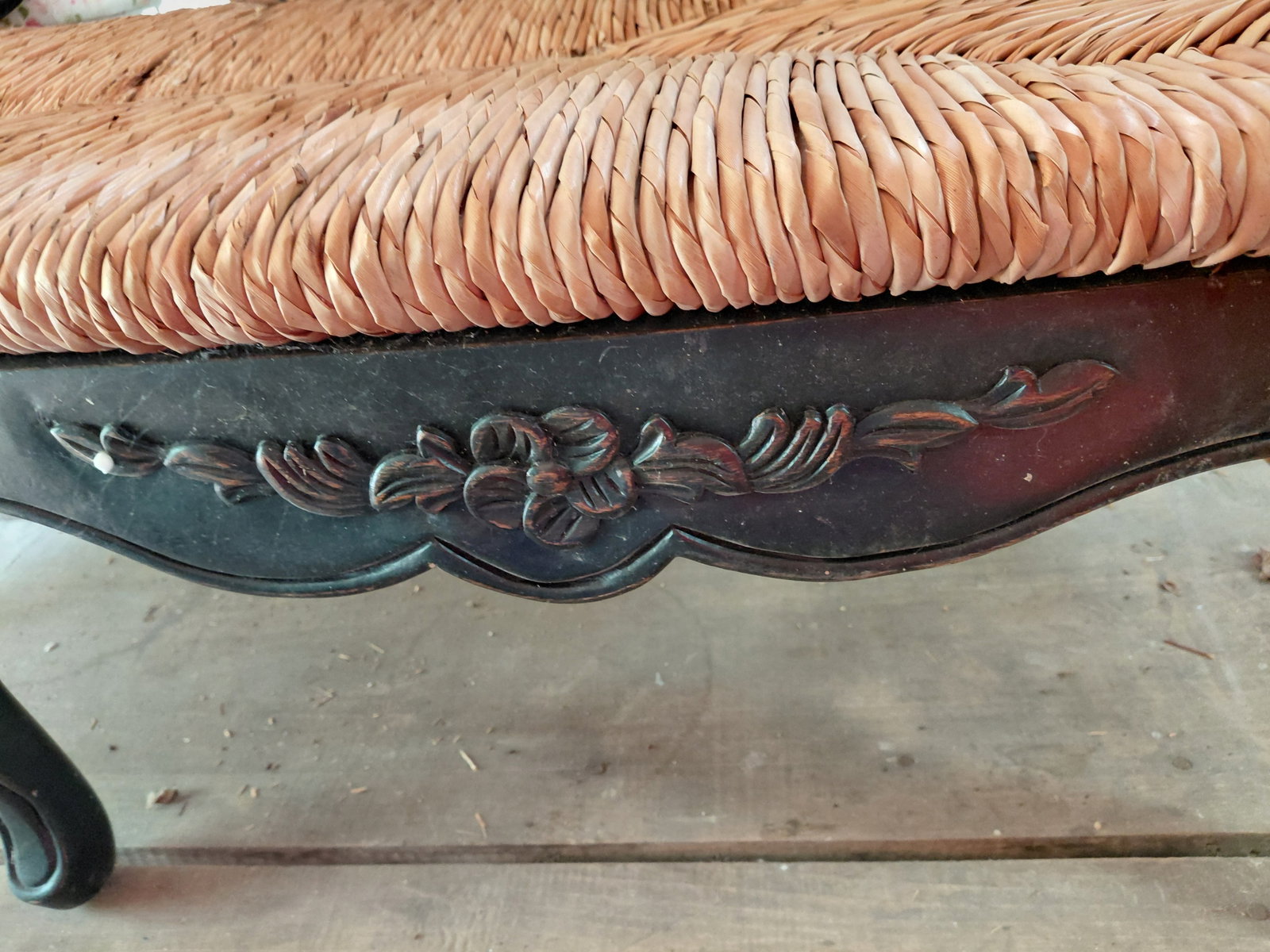 Beautiful Love Seat with Woven Seat / Wear as seen on Seat - 4