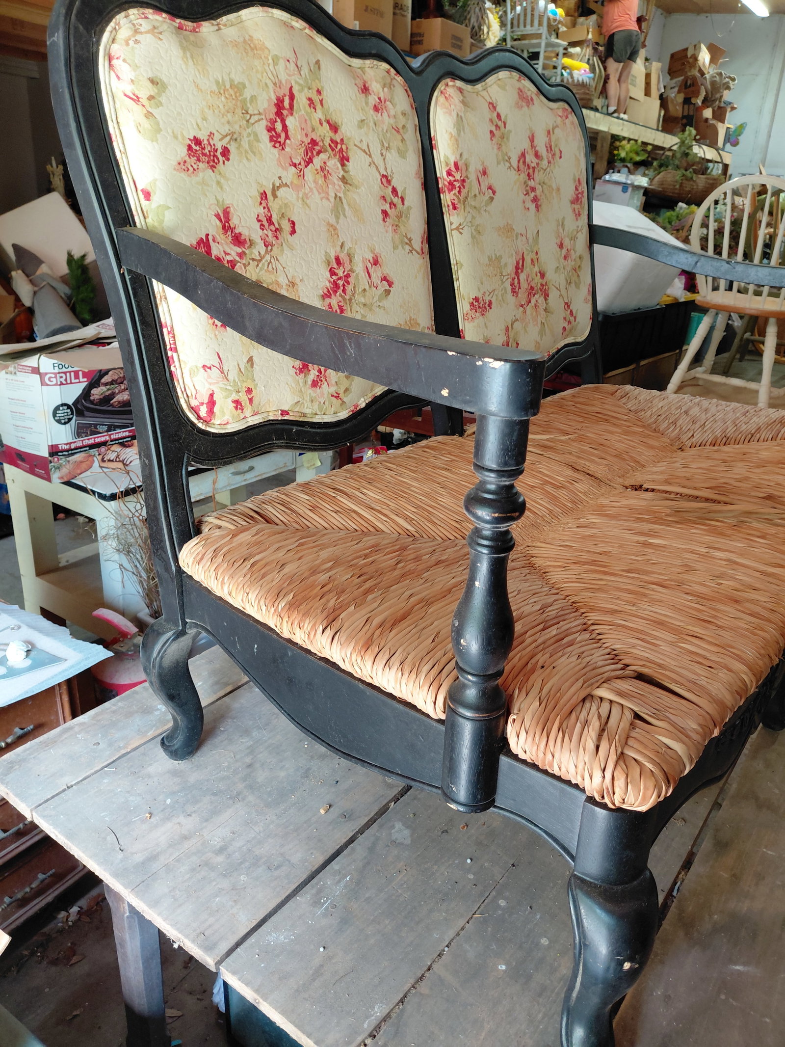Beautiful Love Seat with Woven Seat / Wear as seen on Seat - 7