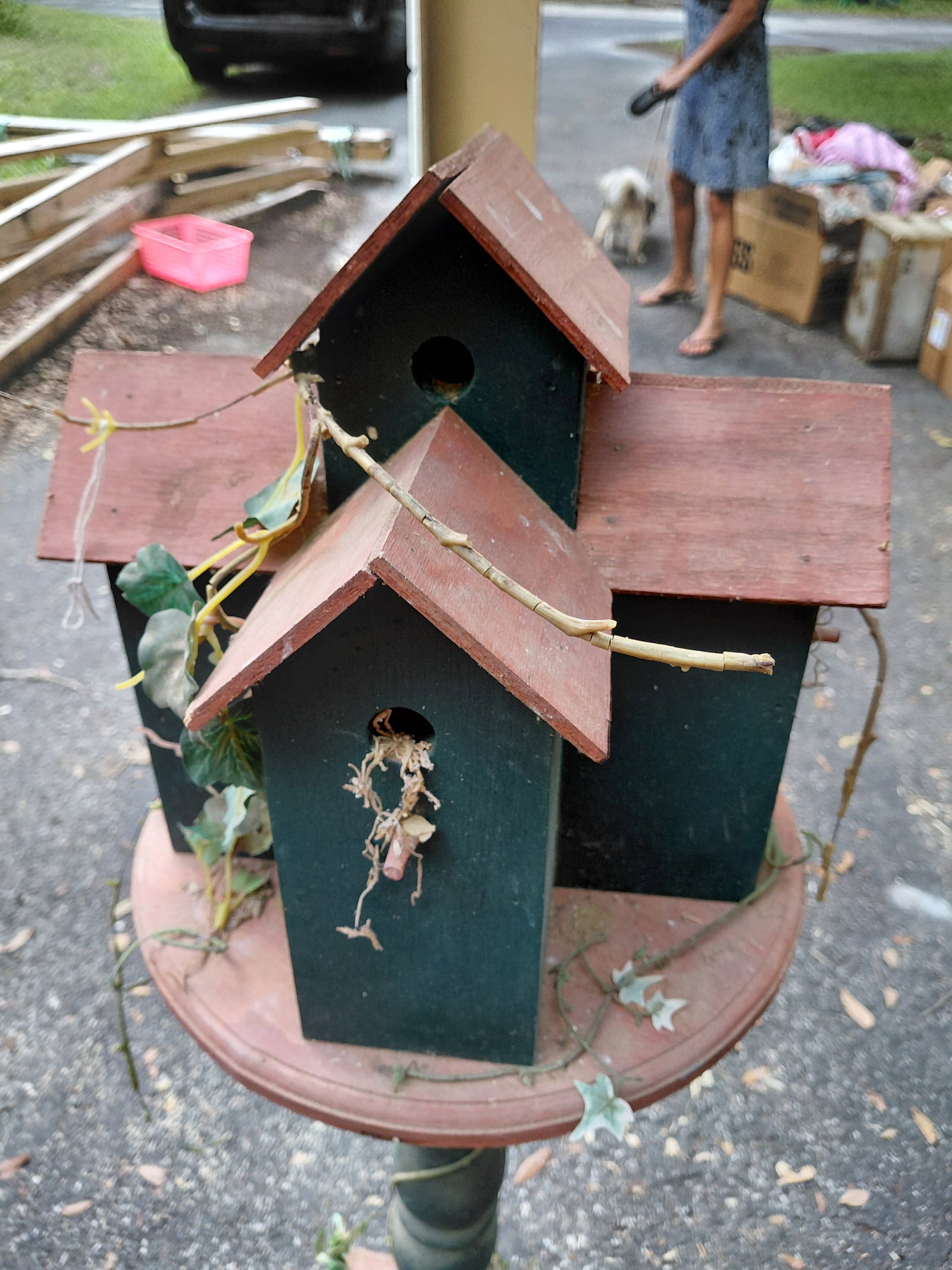 Custom Birdhouse on Stand - 5