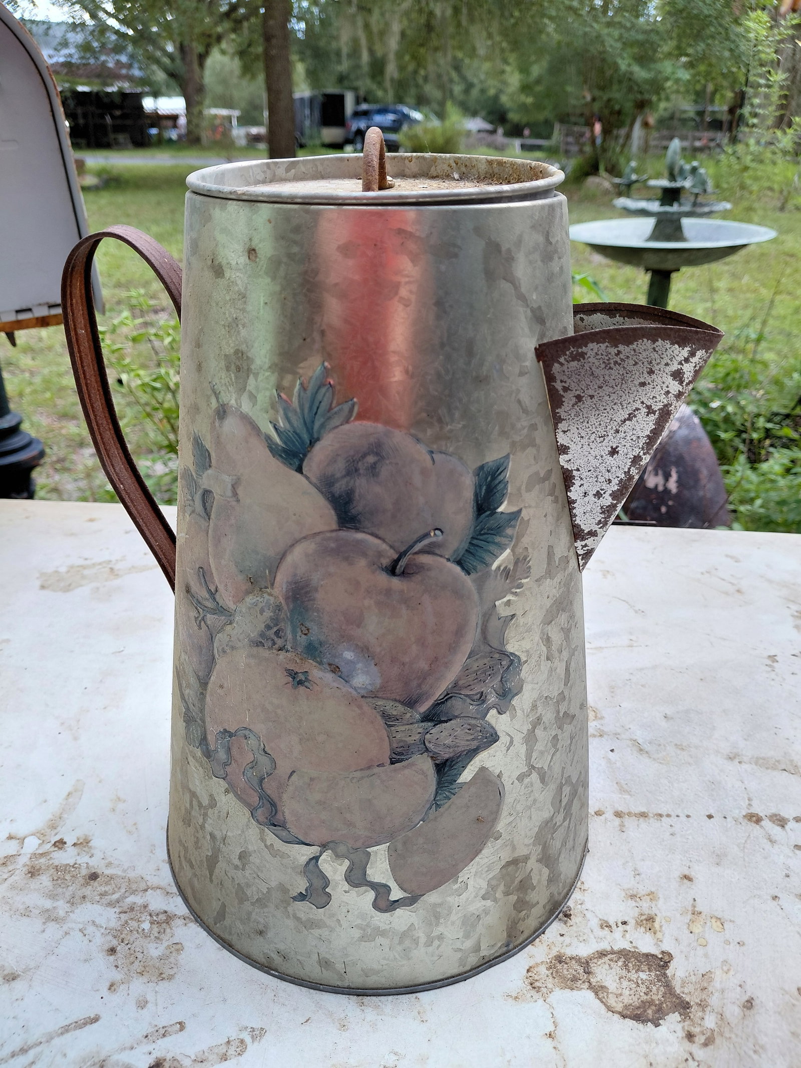 Decorative Metal Coffee Kettle: Decorative Metal Coffee Kettle