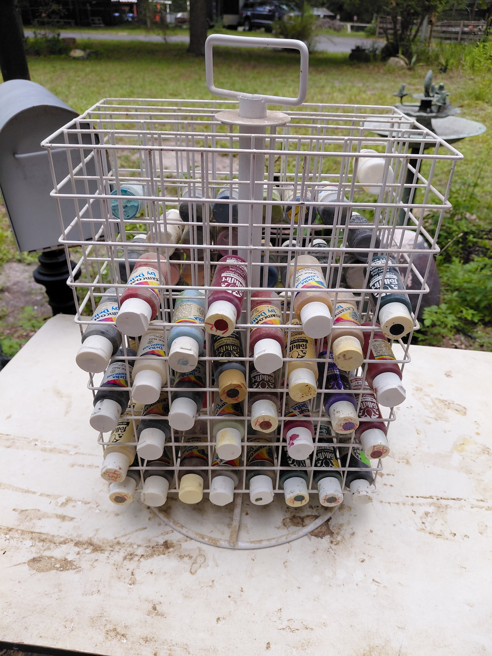 Paint Rack and Paint / as seen/ Paint is all still good: Paint Rack and Paint / as seen/ Paint is all still good