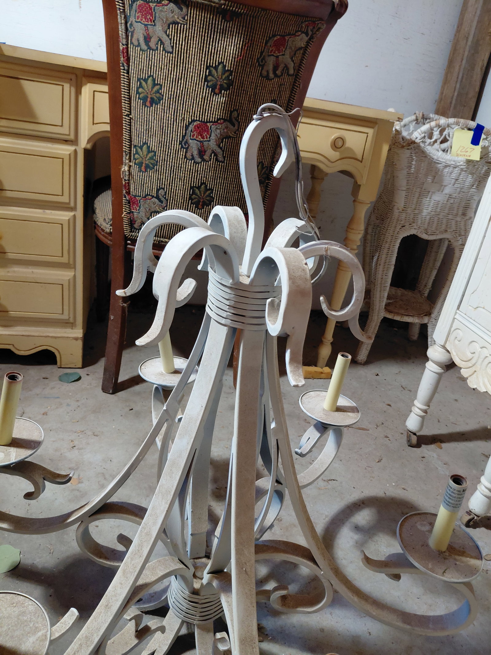 Heavy Iron Chadelier / as seen - 4