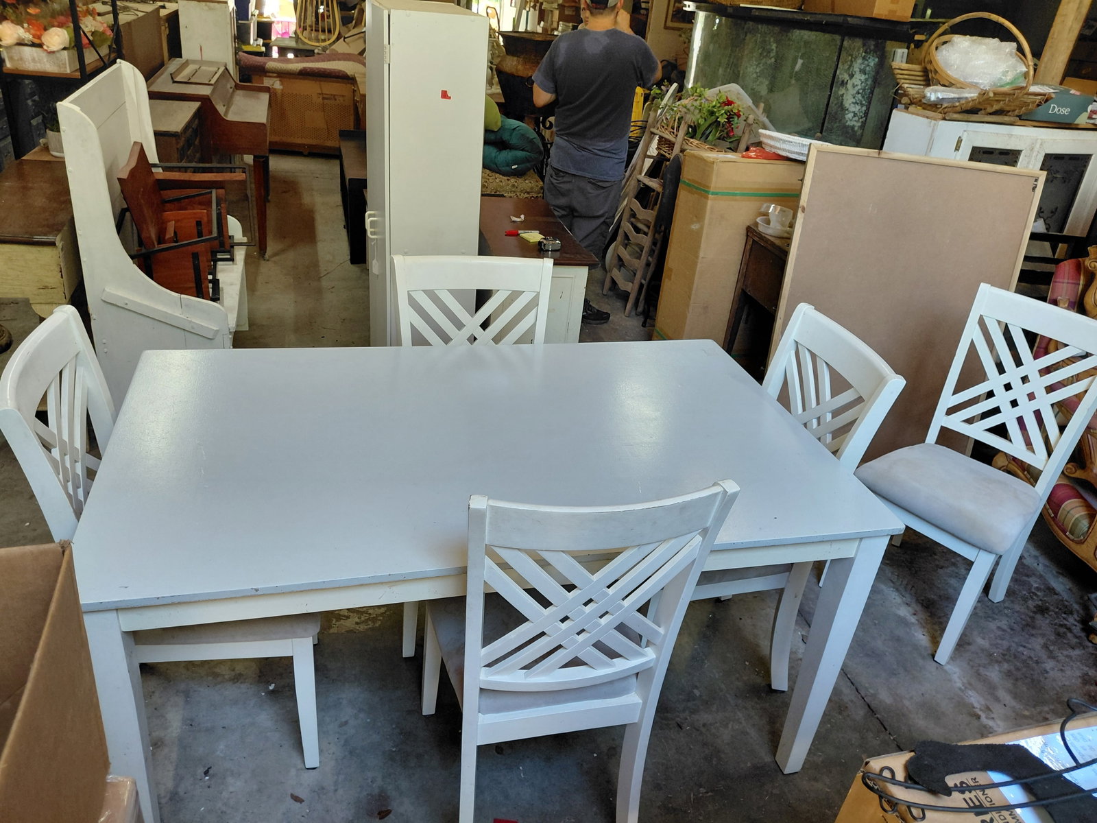 Contemporary Country Farmhouse Table with 5 Chairs / seats need cleaned or recovered (1 of 9)