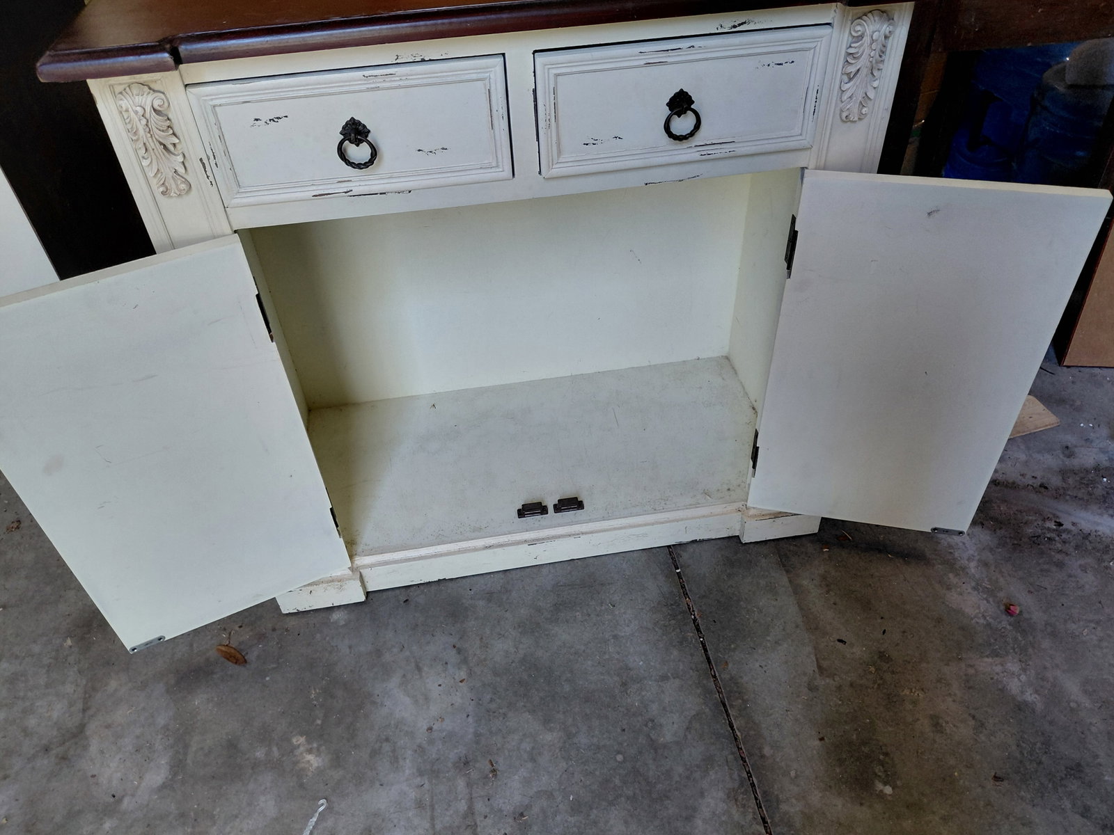 Country Farmhouse Cabinet - 6