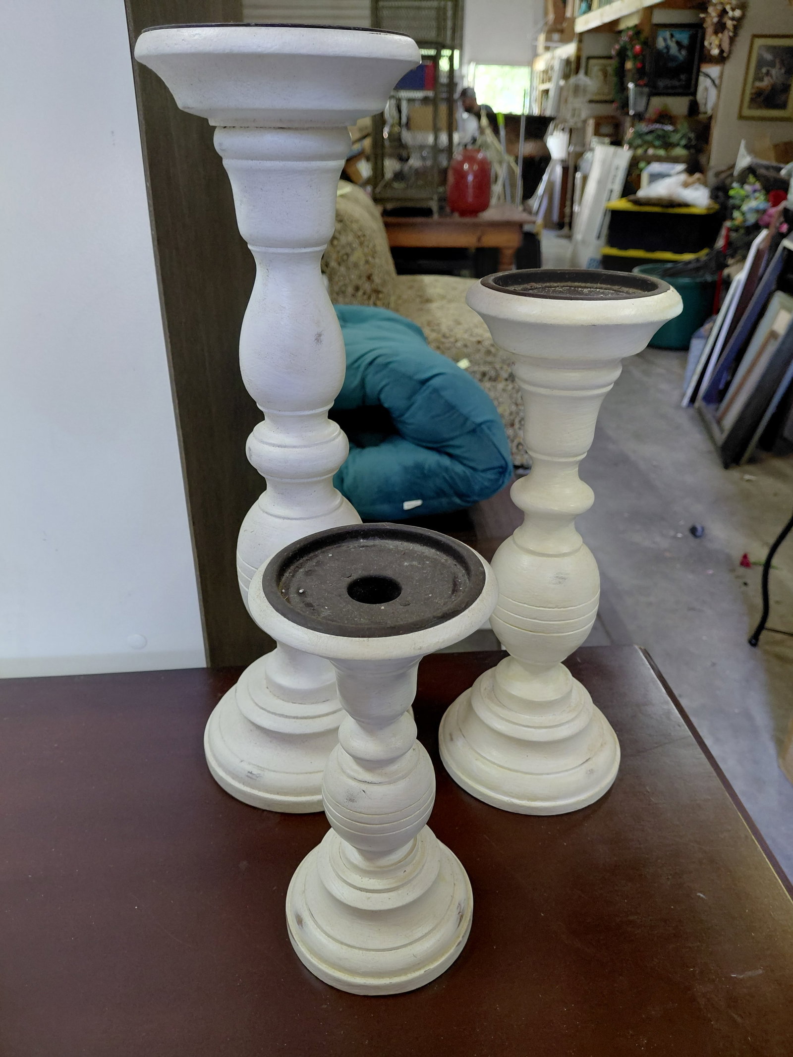 Set of 3 Country Farmhouse Candle Sticks: Set of 3 Country Farmhouse Candle Sticks