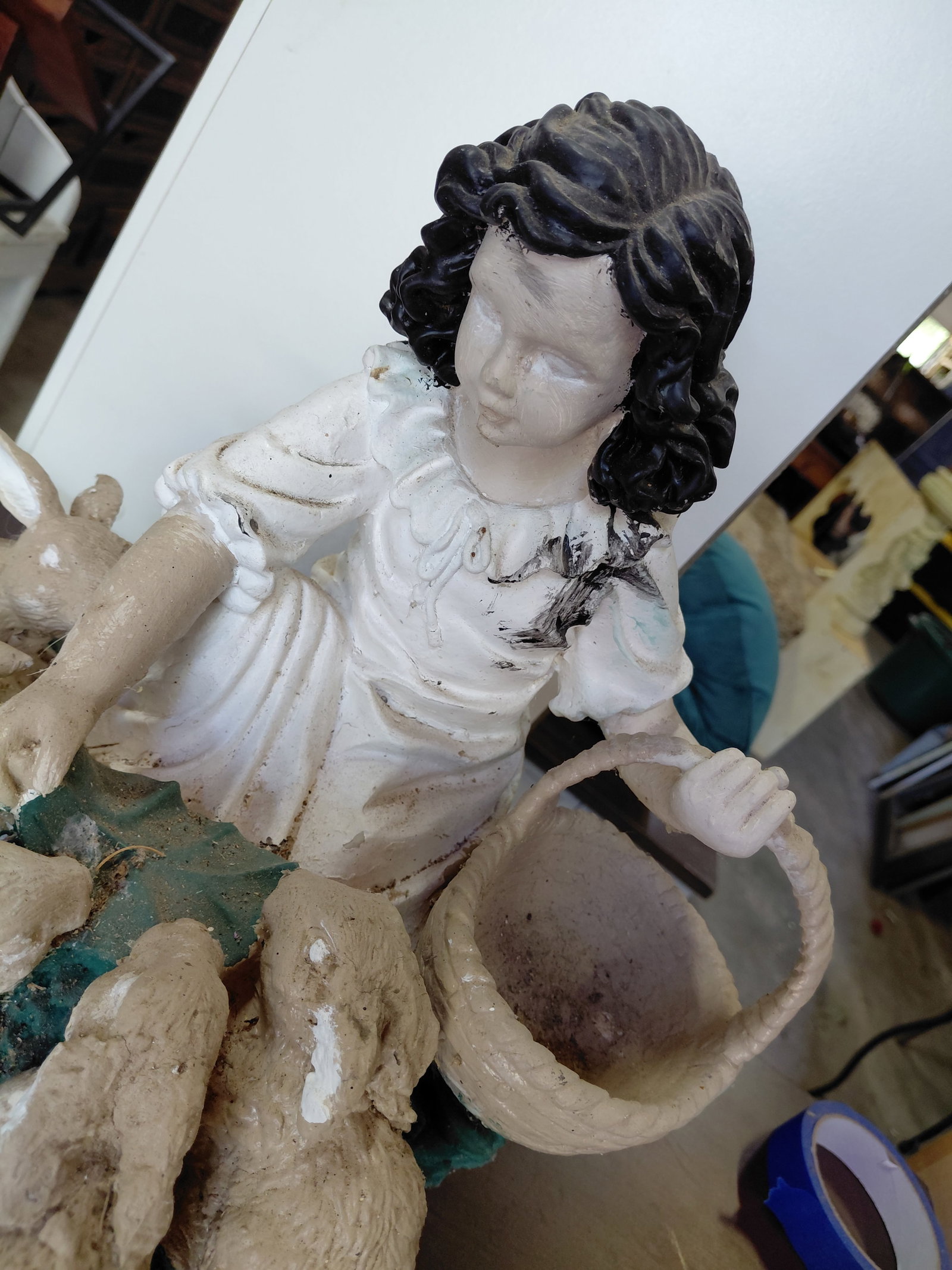 Resin Woman Feeding Bunny Rabbits Statue Ones ear is loose as it is how it was shipped - 3