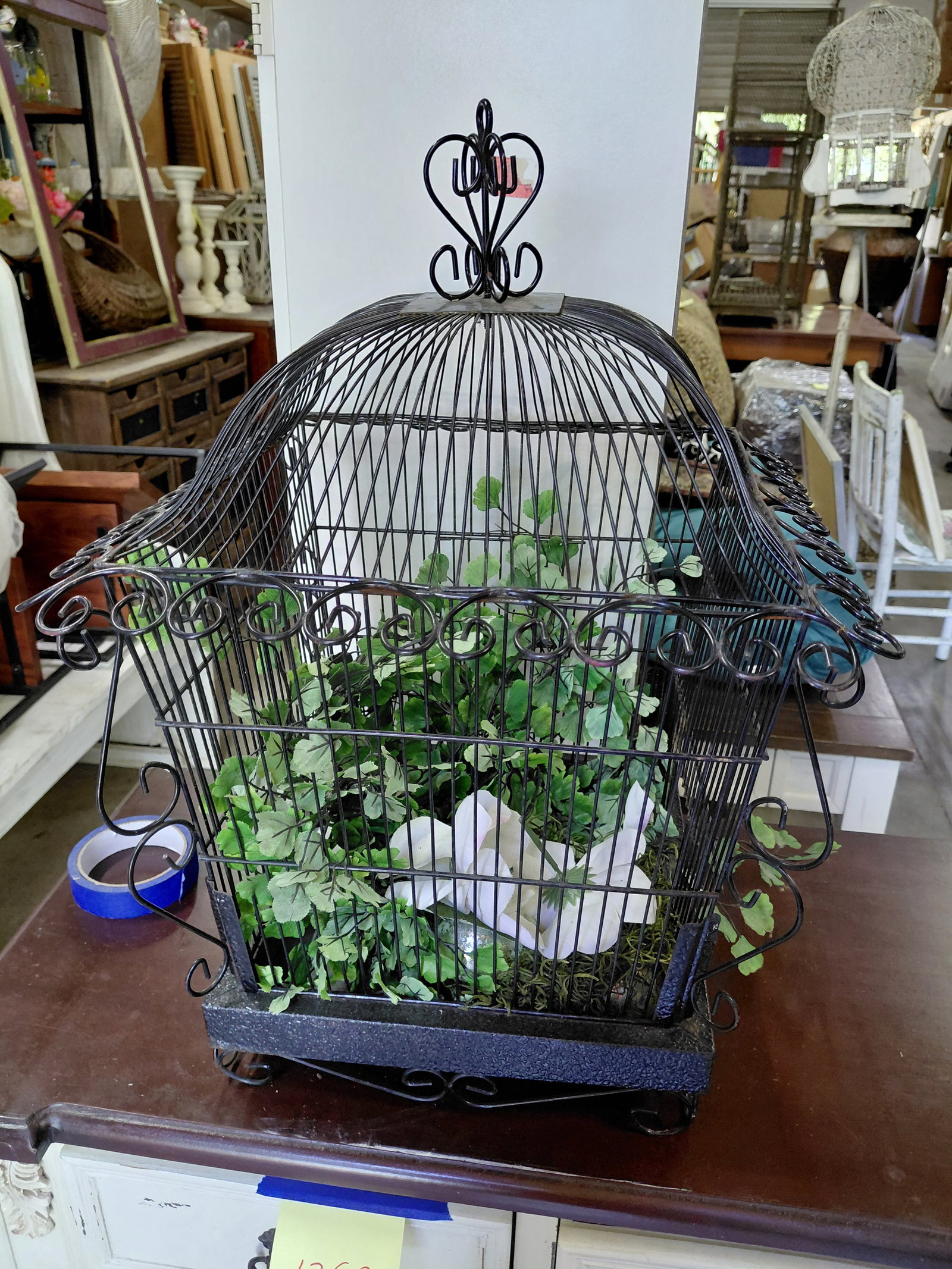 Decorative Metal Birdcage (1 of 6)