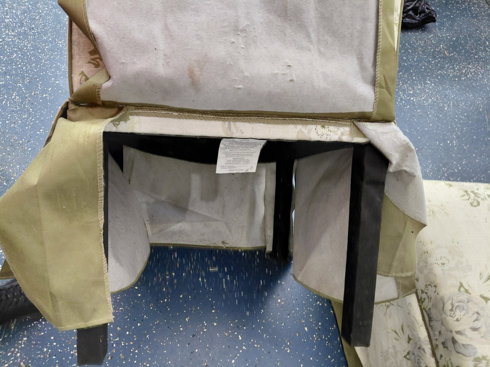 Pair of Upholstered Side Chairs/ needs a good cleaning as seen - 9