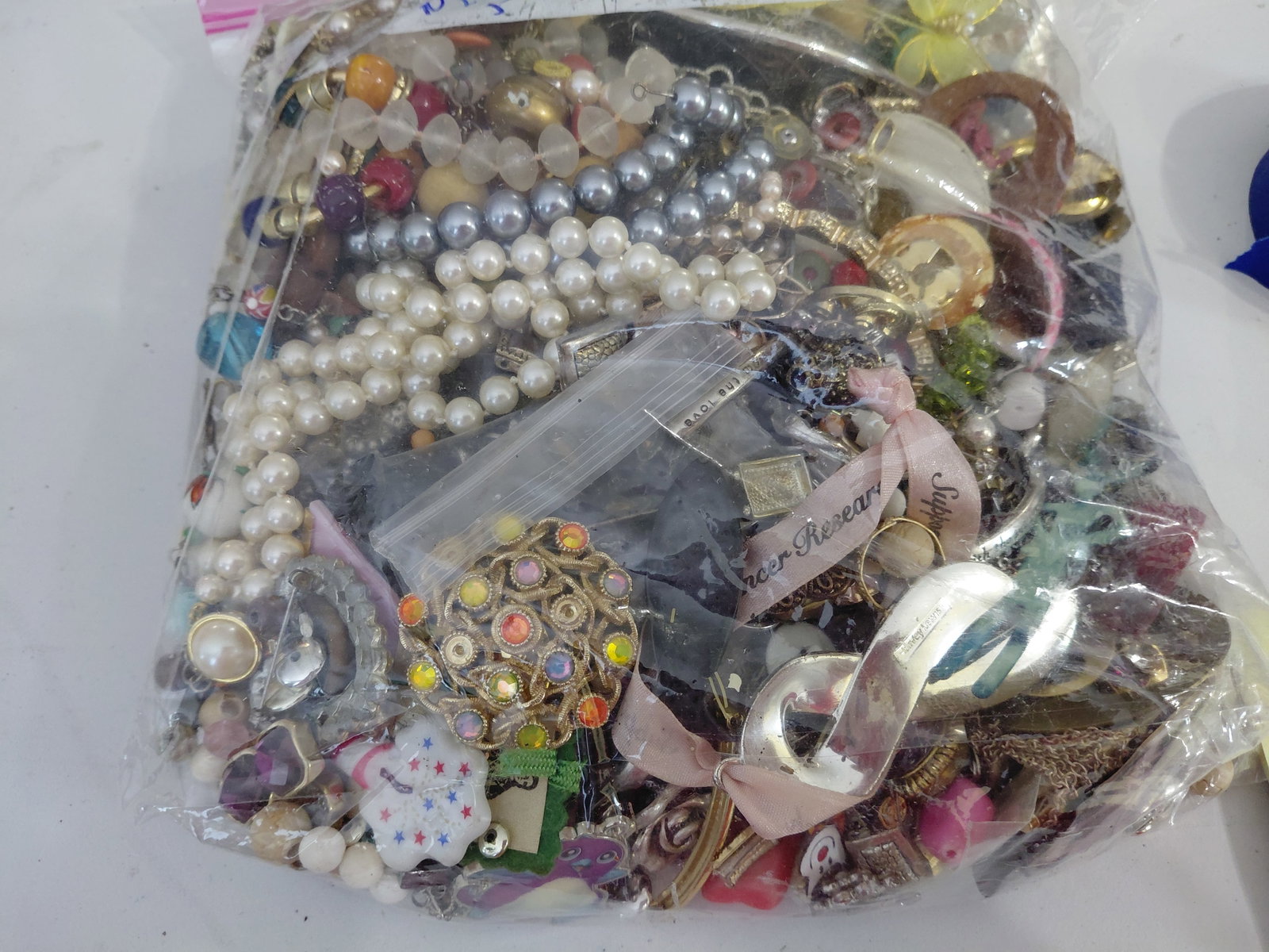 Lot of Costume Jewelry / Some are pieces, parts, for repair, reuse or crafting: Lot of Costume Jewelry / Some are pieces, parts, for repair, reuse or crafting
