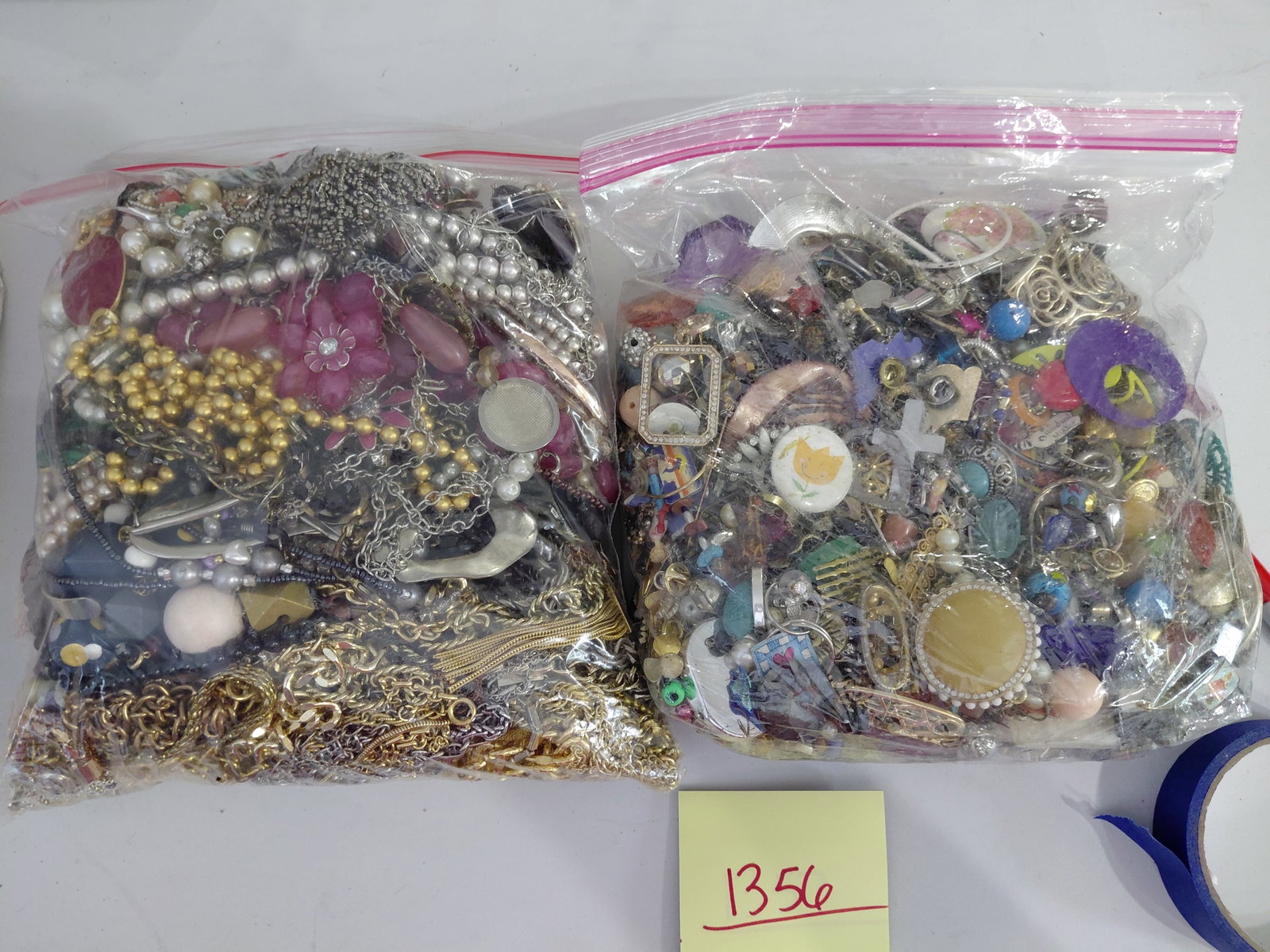 Lot of Costume Jewelry / Some are pieces, parts, for repair, reuse or crafting: Lot of Costume Jewelry / Some are pieces, parts, for repair, reuse or crafting