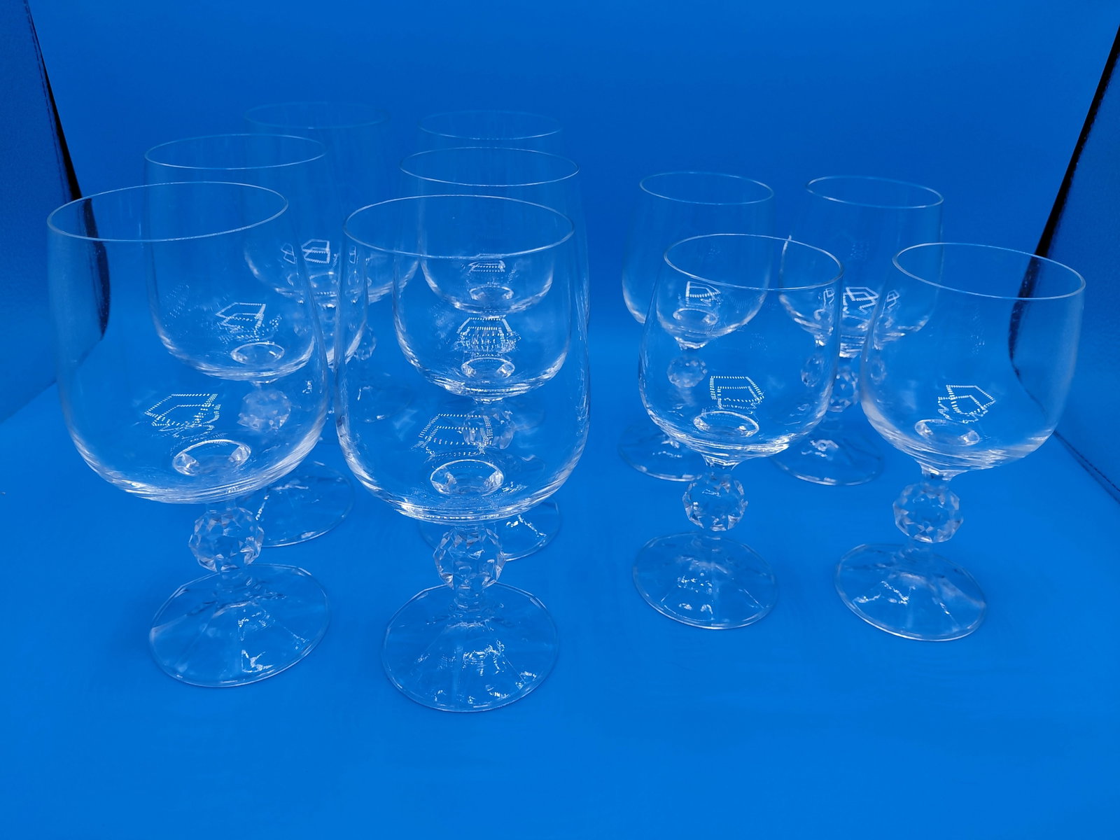 Vintage set of 10 Wine Goblets: Vintage set of 10 Wine Goblets