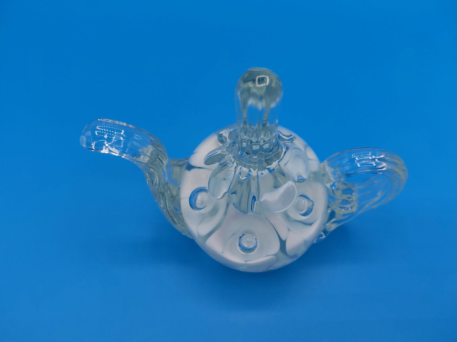 Unique Art Glass Paperweight in shape of Tea Pot - 3