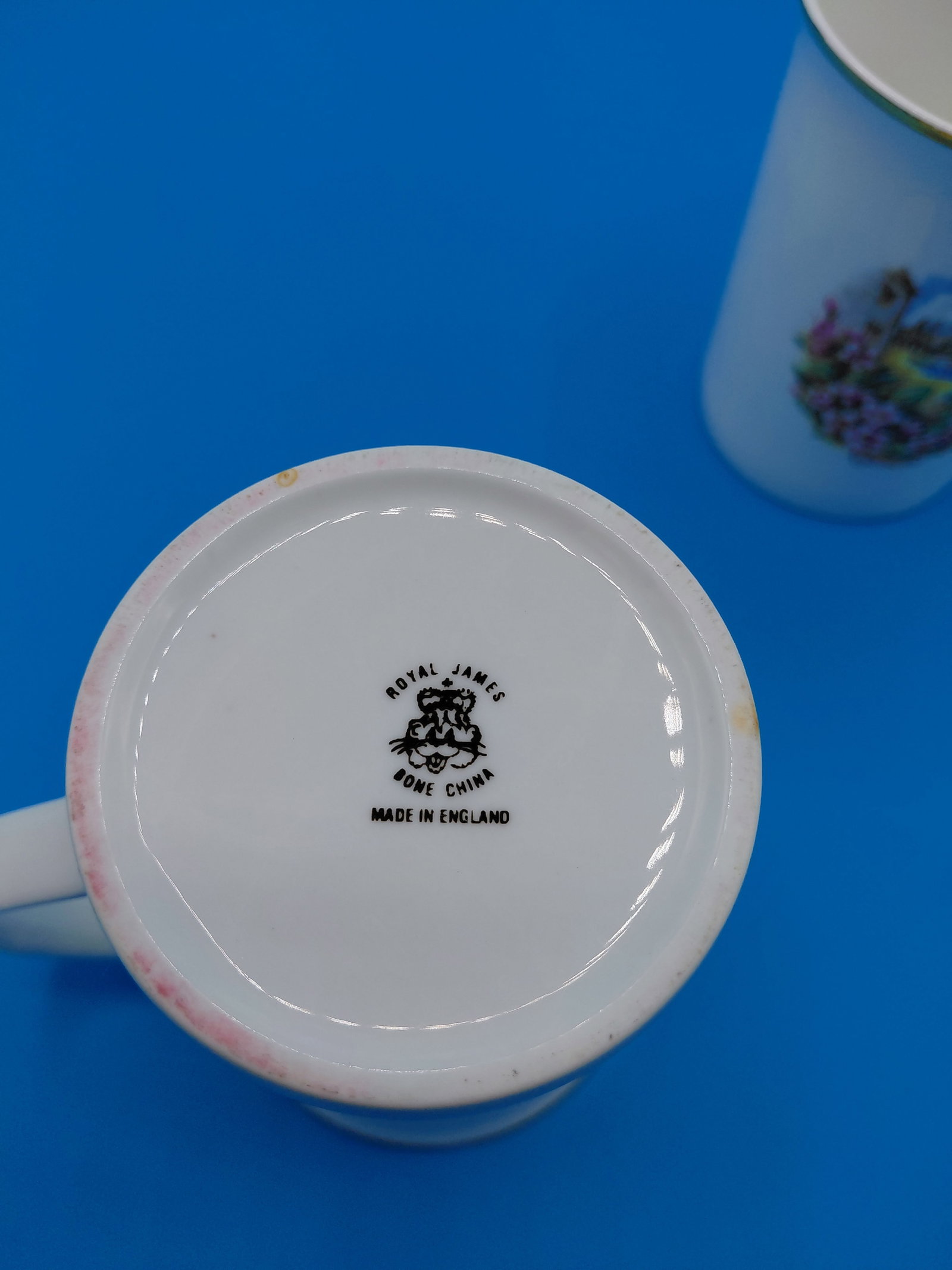 Pair of Bone China Gold Trimmed Coffee Mugs - 4