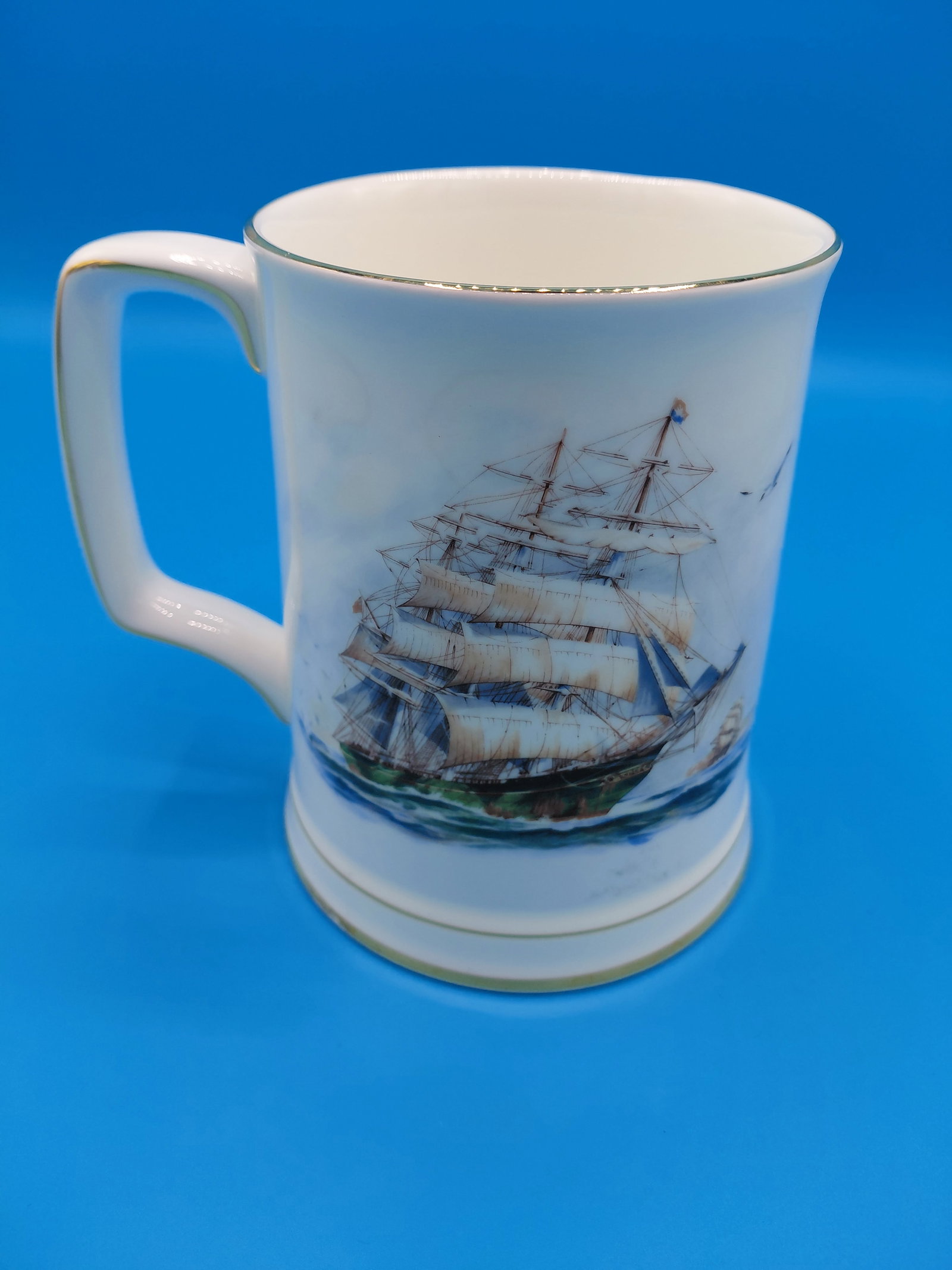 Royal Kent Staffordshire Sailing Mug - 3