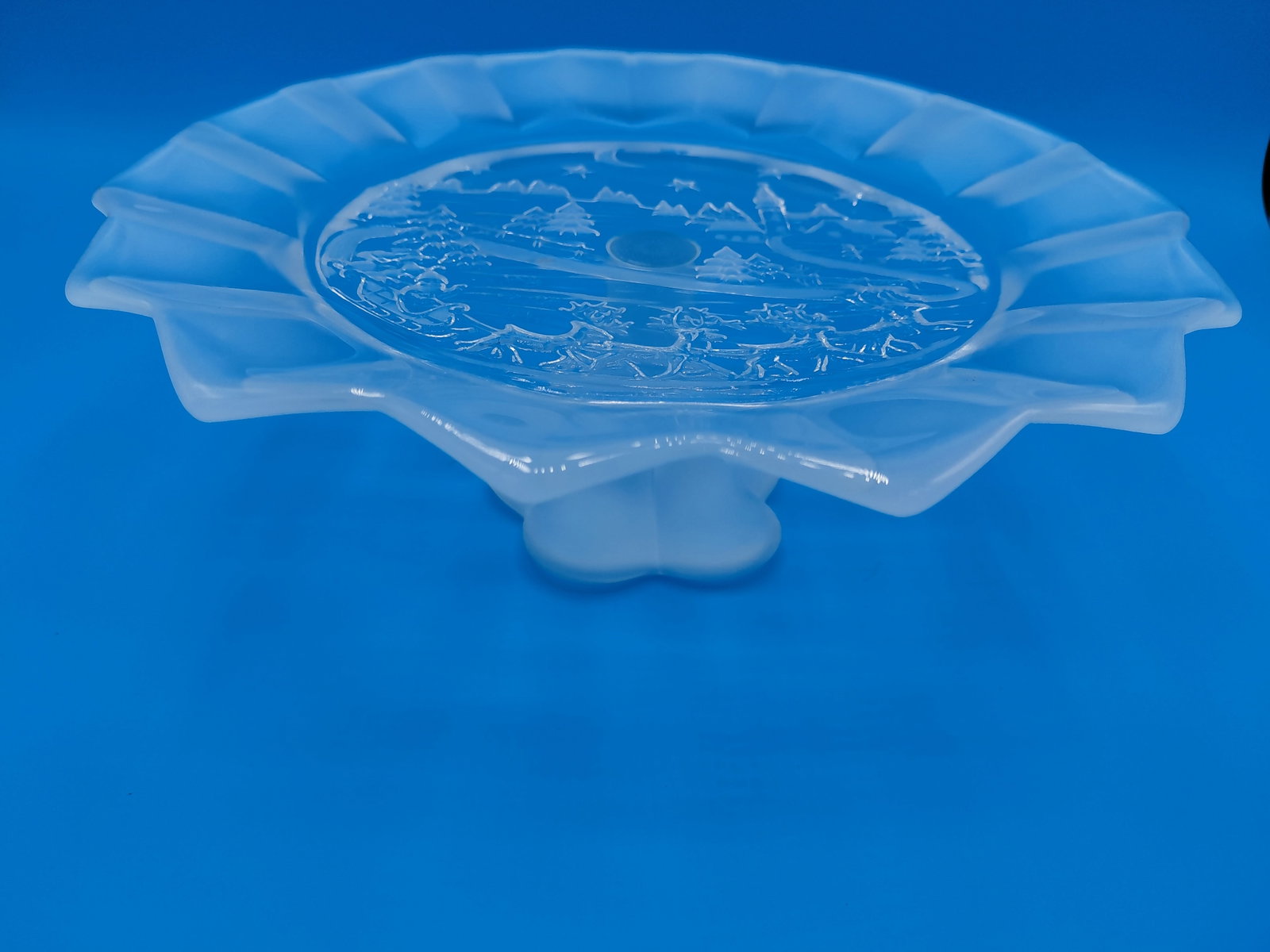 Mikasa Frosted Glass Dessert Pedestal / Christmas Theme: Mikasa Frosted Glass Dessert Pedestal / Christmas Theme