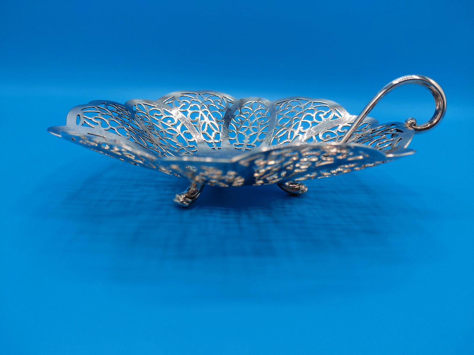 Intricate Lovelace Silver Plated Candy Dish - 3