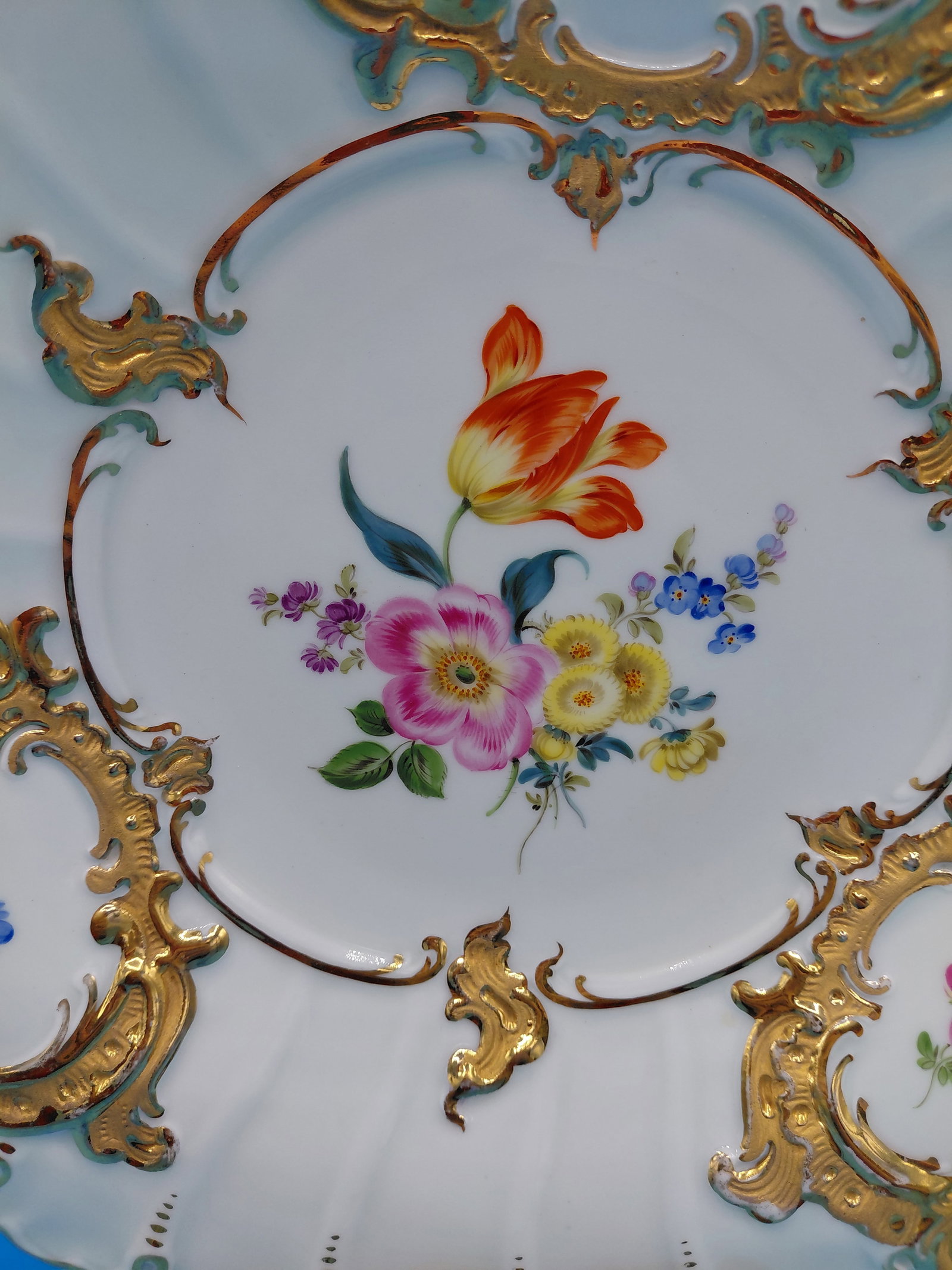 Stunning Meissen Gold Plated Serving Piece / Stand not included - 4