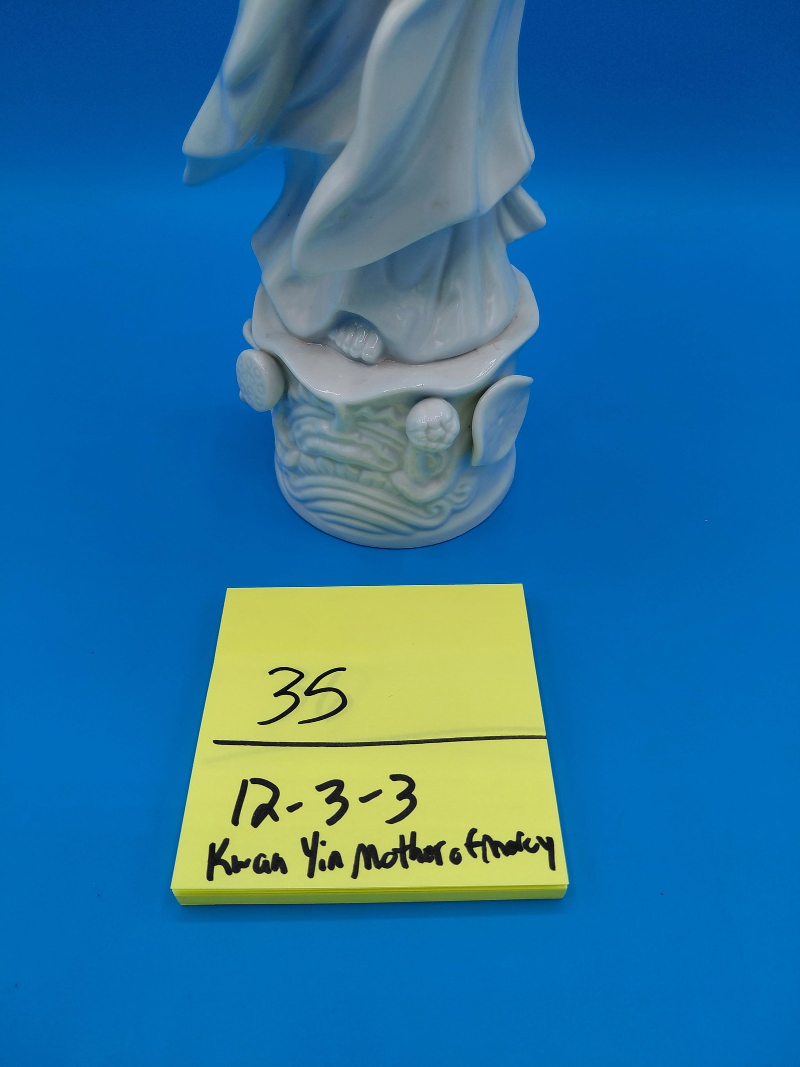 Beautiful Porcelain Statue of Kwan Yin / Mother of Mercy - 2
