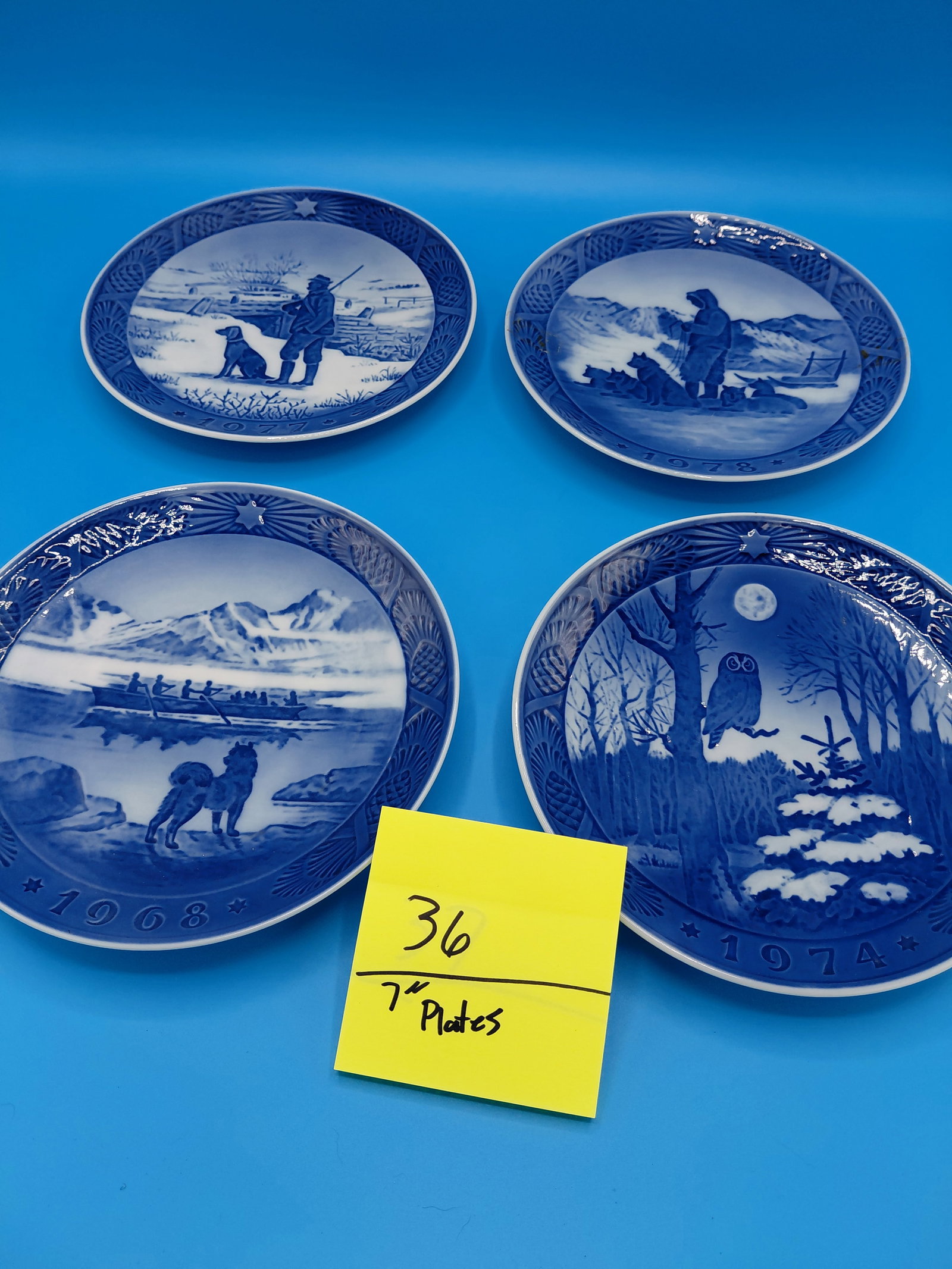 Vintage set of 4 Royal Copenhagen Decorative Plates / stand not included - 3