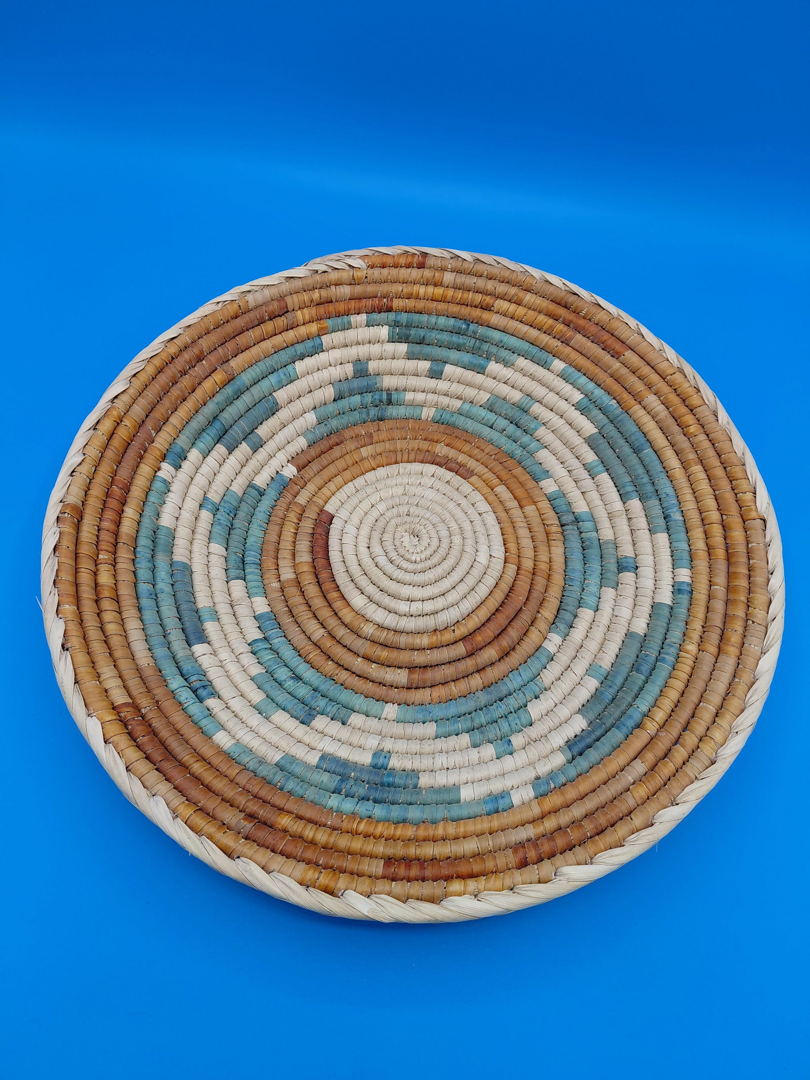 Southwestern Style Woven Bowl / stand not included - 3