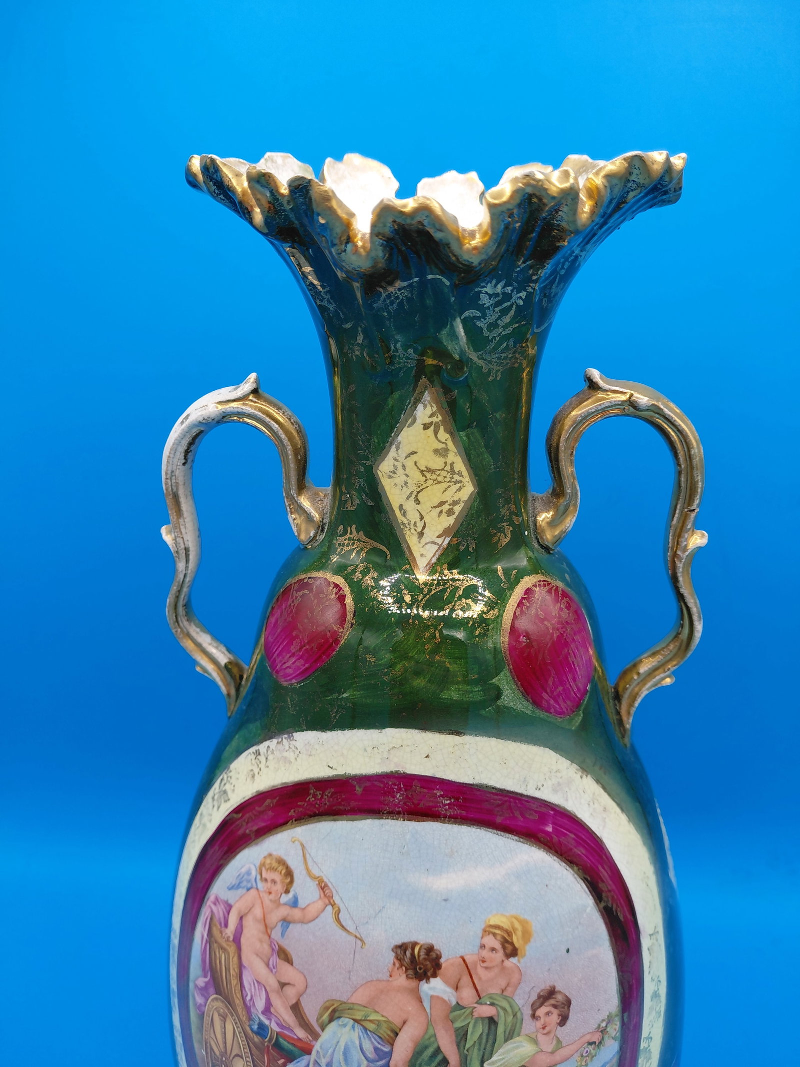 Beautiful Victorian English Pottery Vase - 4