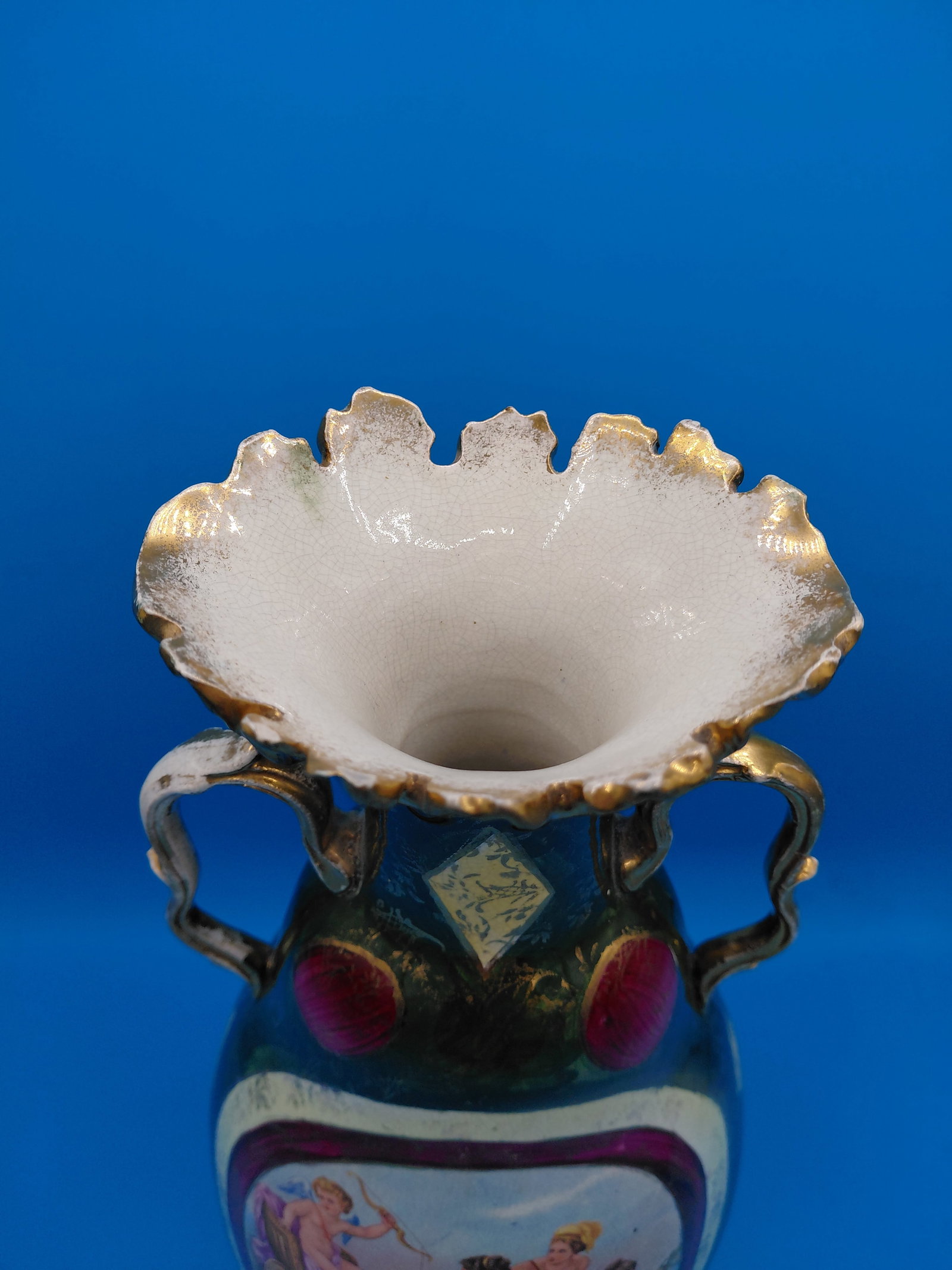 Beautiful Victorian English Pottery Vase - 5