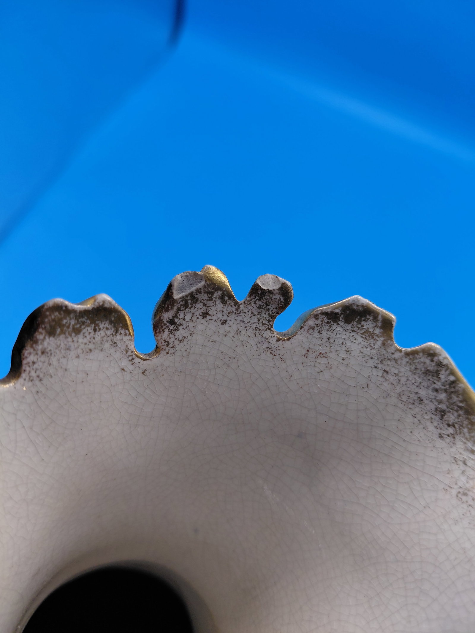 Beautiful Victorian English Pottery Vase - 8