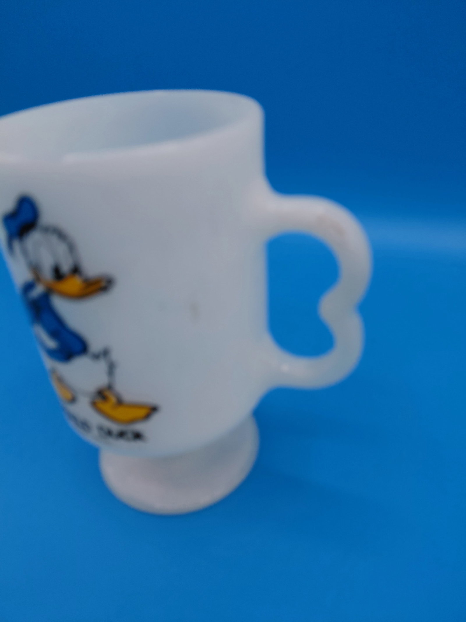 Vintage Disney Donal Duck Milk Glass Mug - 4