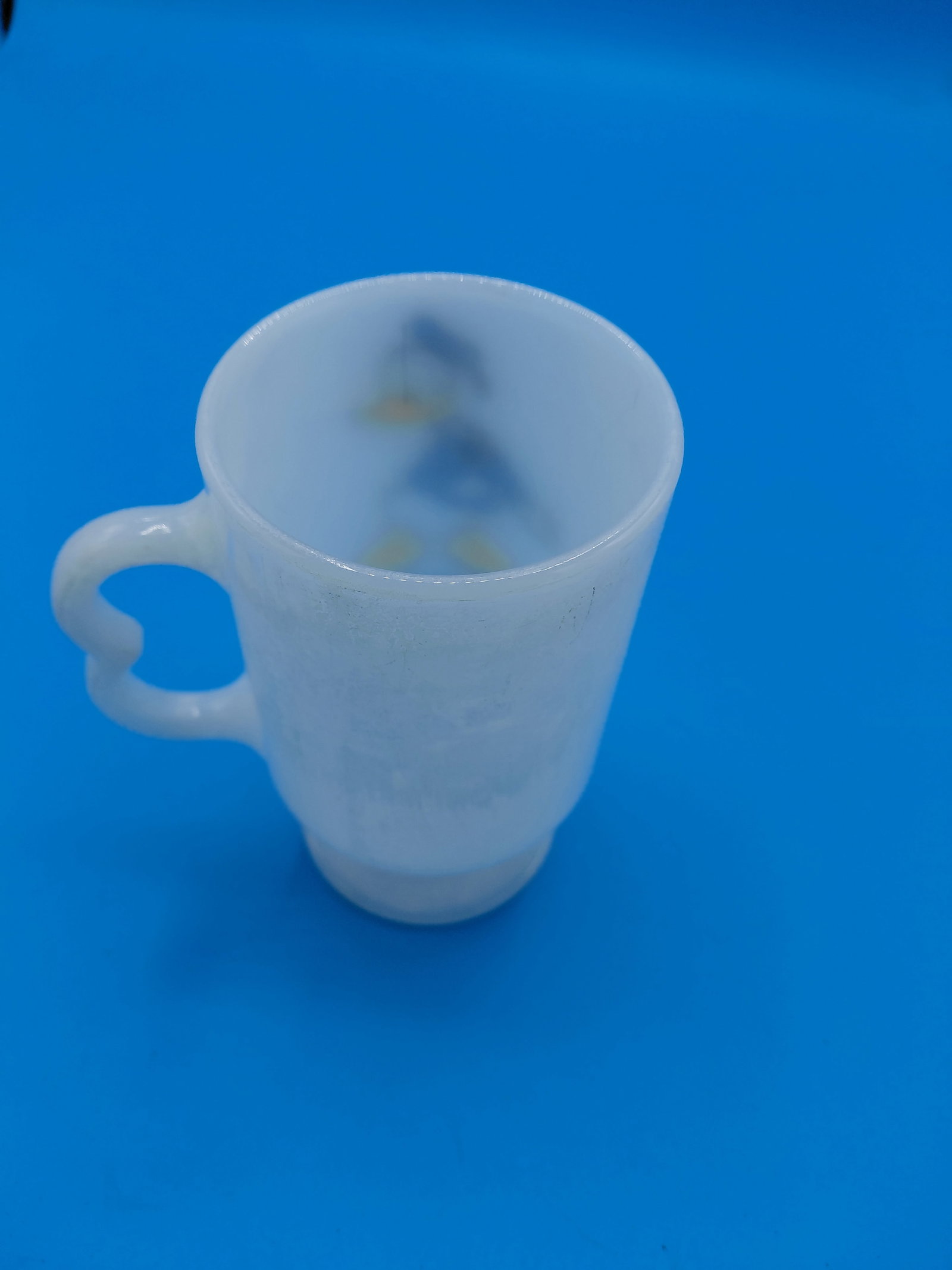 Vintage Disney Donal Duck Milk Glass Mug - 9