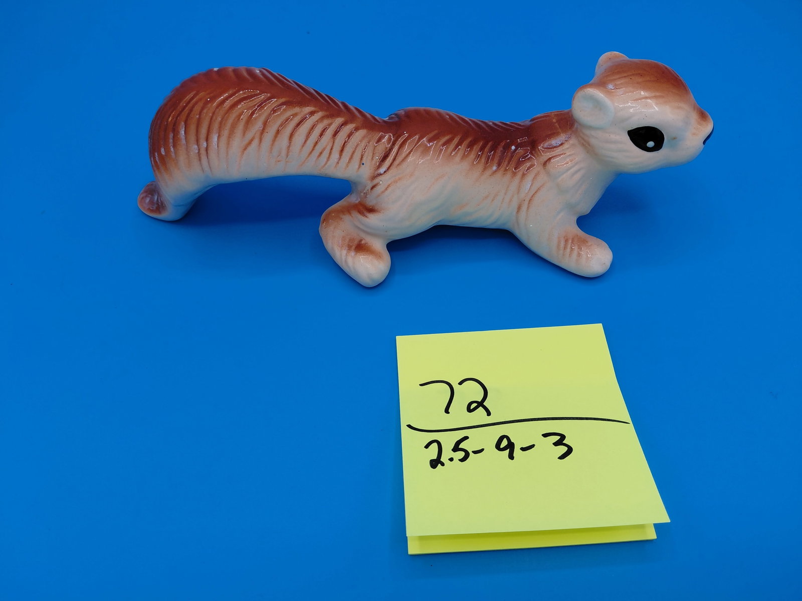 Vintage Porcelain Wall Squirrel Statue - 2