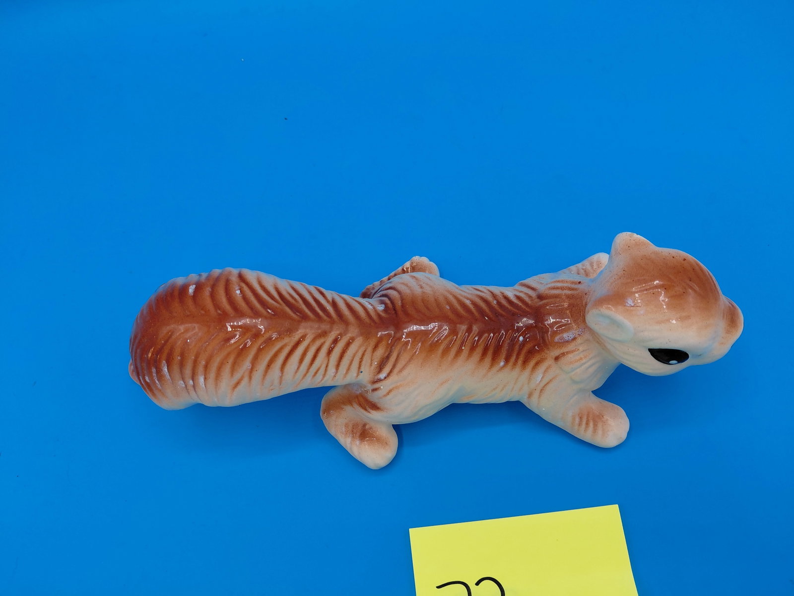 Vintage Porcelain Wall Squirrel Statue - 3