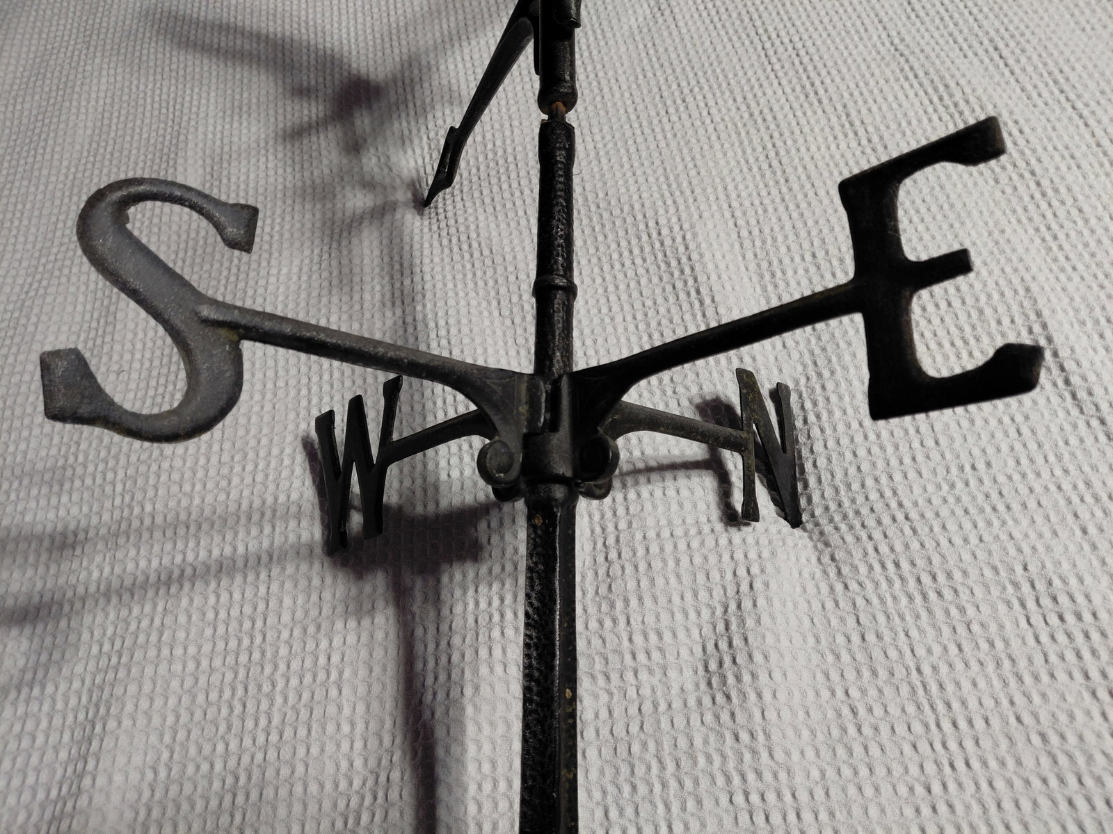 Very Nice Vintage Cast Aluminium Weather Vane / Does not spin is in one position - 8