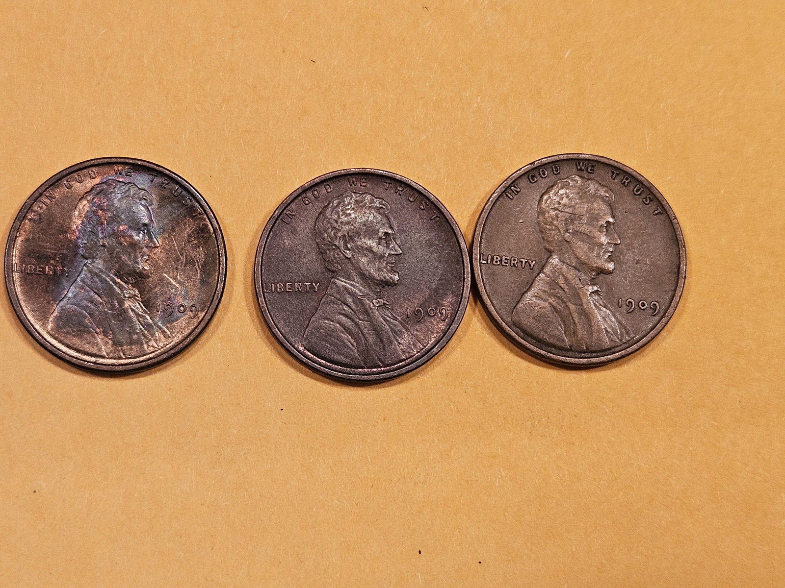 Three 1909 VDB Wheat cents (1 of 3)