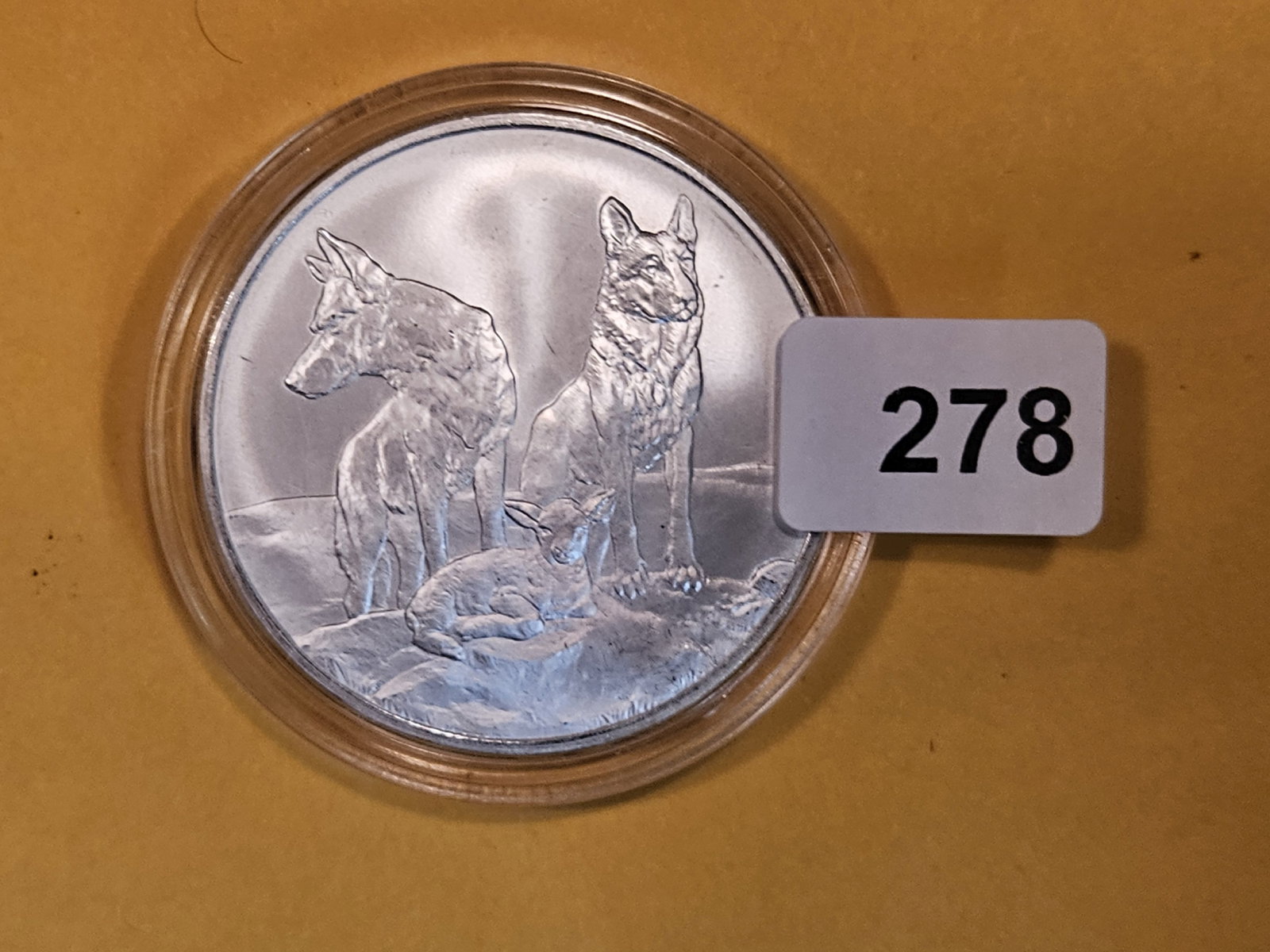 One Troy ounce .999 fine silver art round: Silver shield