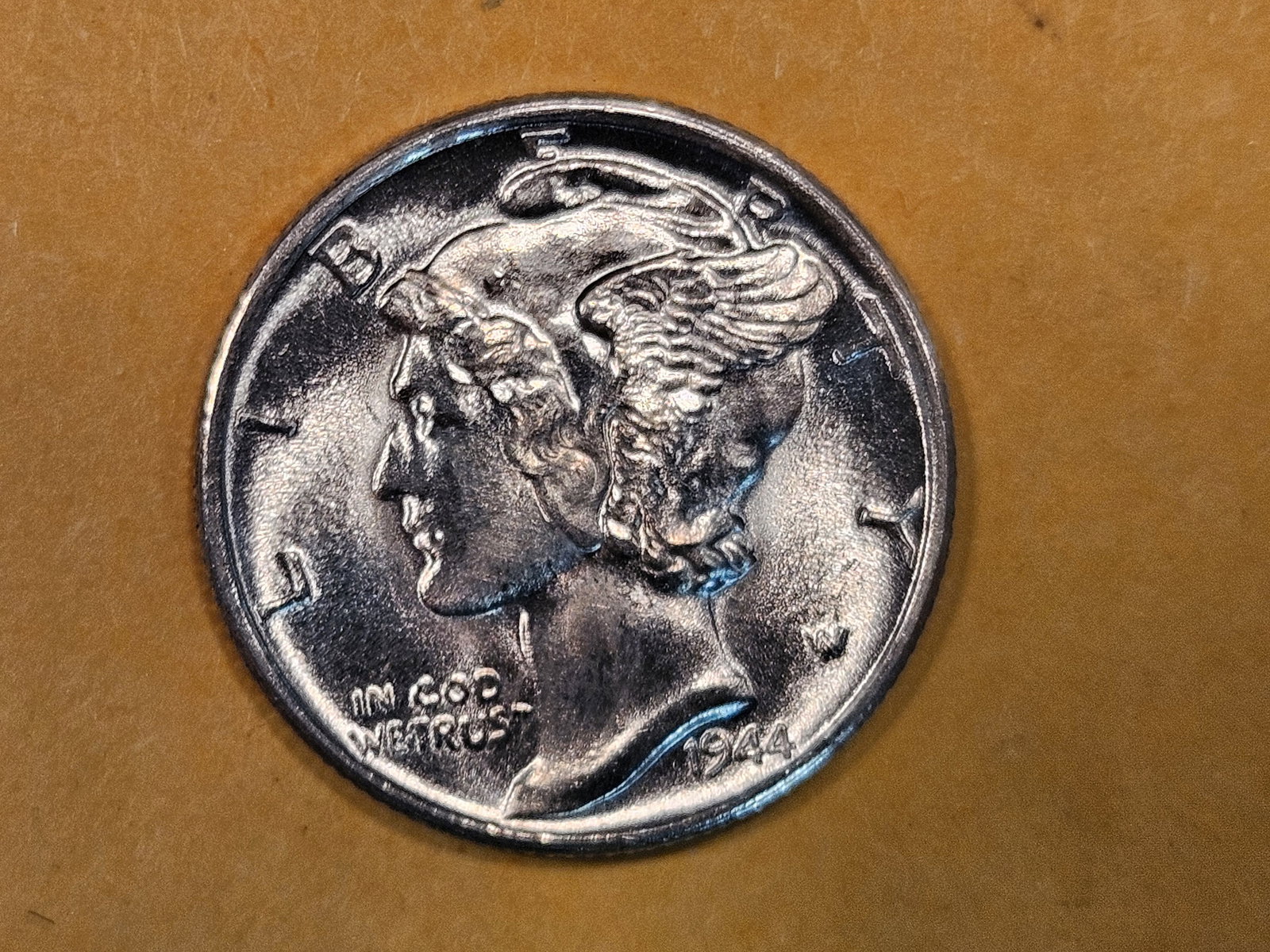 GEM Brilliant Uncirculated 1944-S Mercury Dime (1 of 5)