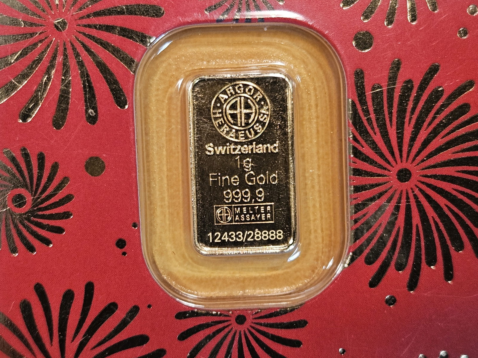 GOLD! Argor-Heraeus One Gram .9999 fine gold bar (1 of 3)