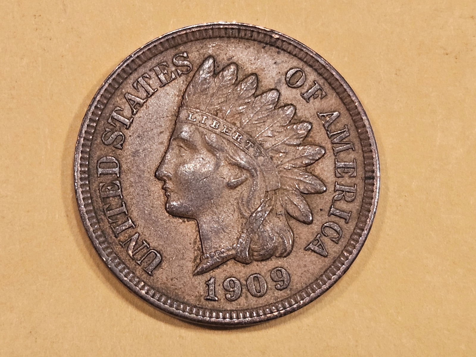 1909 Indian Cent in About Uncirculated - 58 (1 of 3)