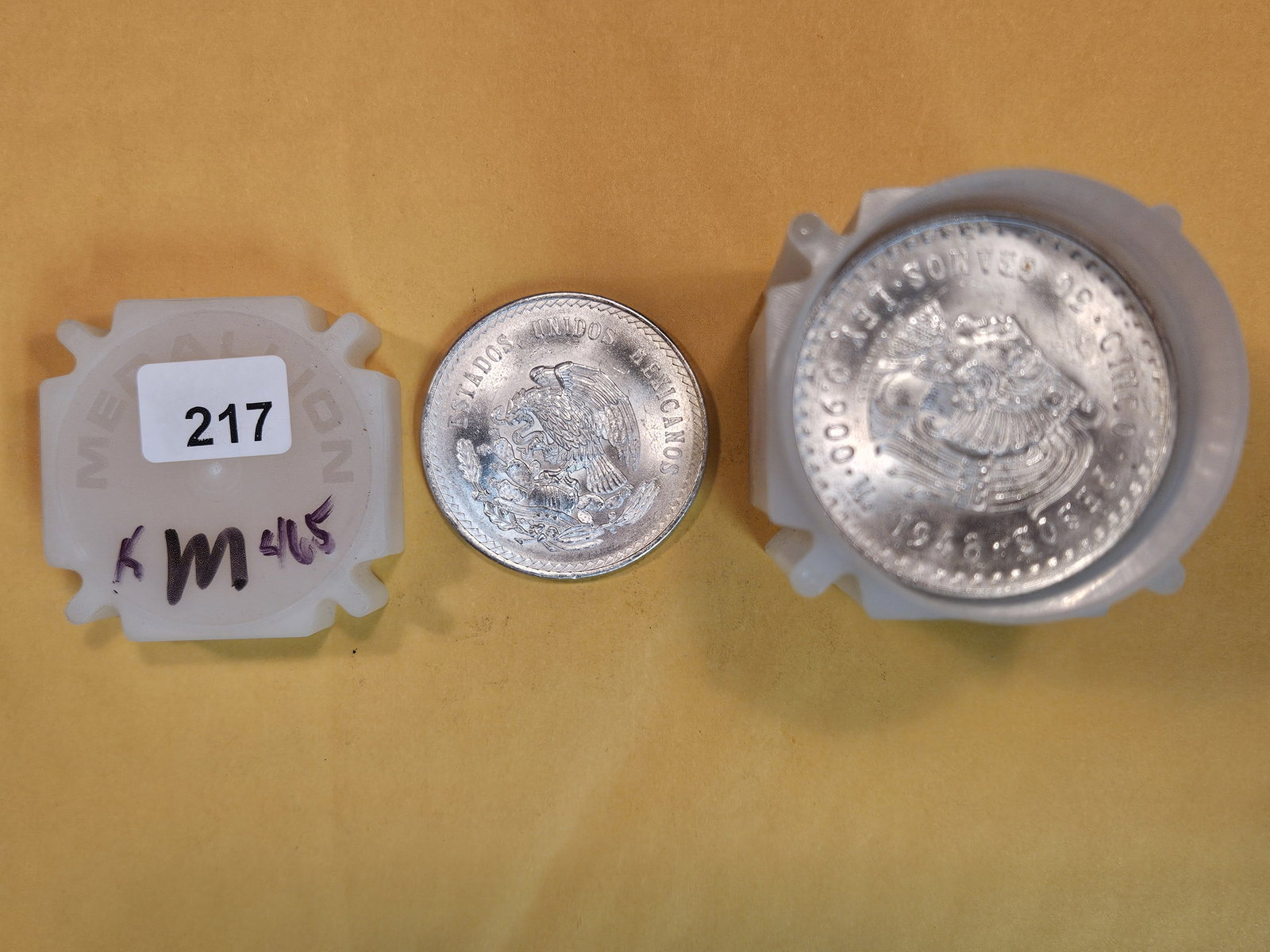 ** FULL ROLL ** Brilliant Uncirculated 1948 Mexico silver five pesos (1 of 2)