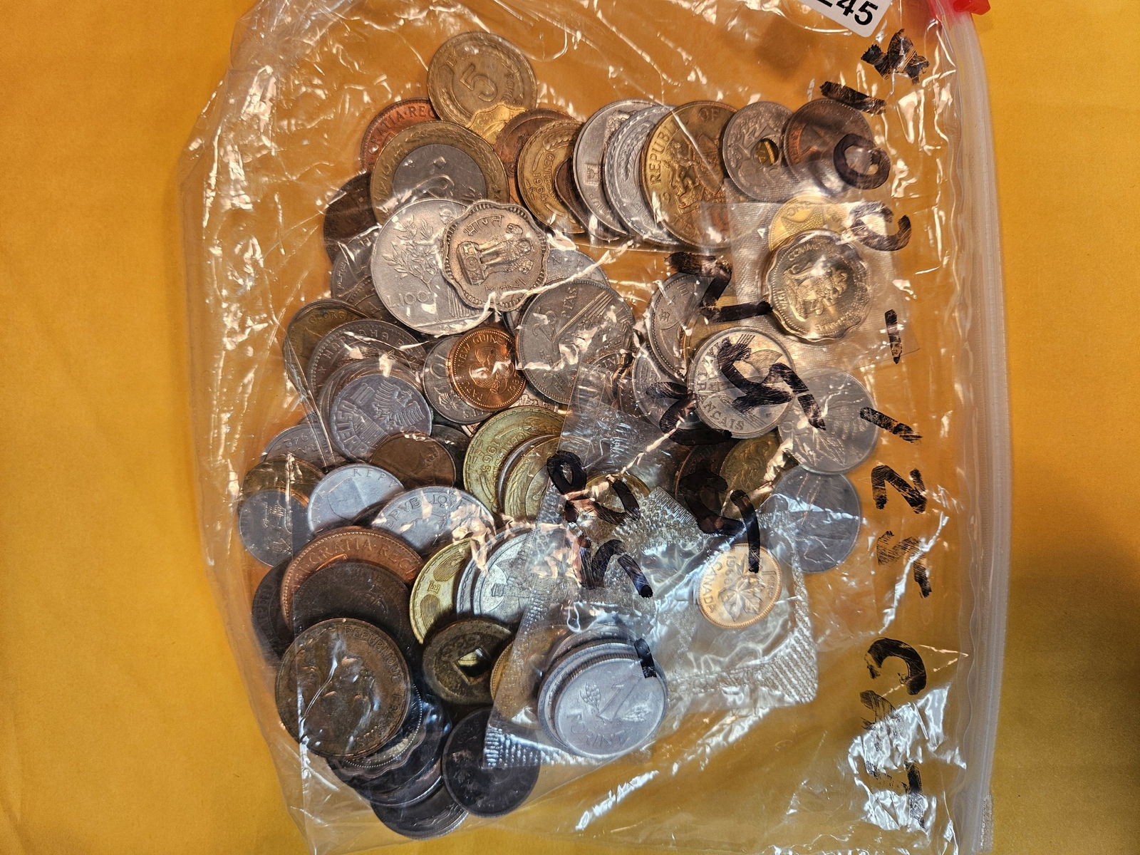 Almost one pound of nice World coins (1 of 2)