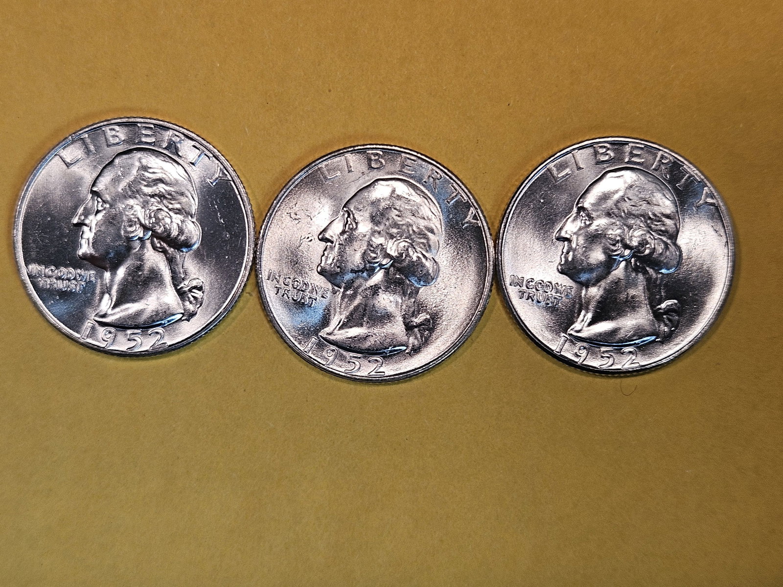 1952 P-D-S trio of silver Washington Quarters (1 of 6)